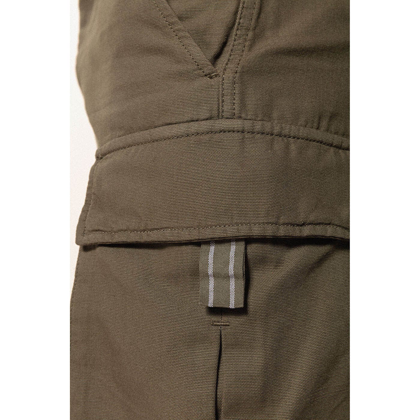 Military green cargo Bermuda shorts