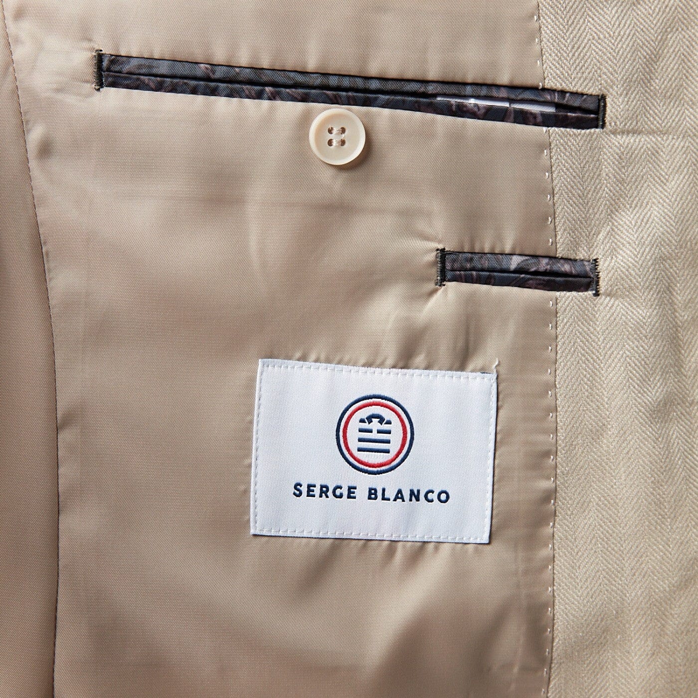 Beigefarbene Leinenjacke mit Fischgrätenmuster