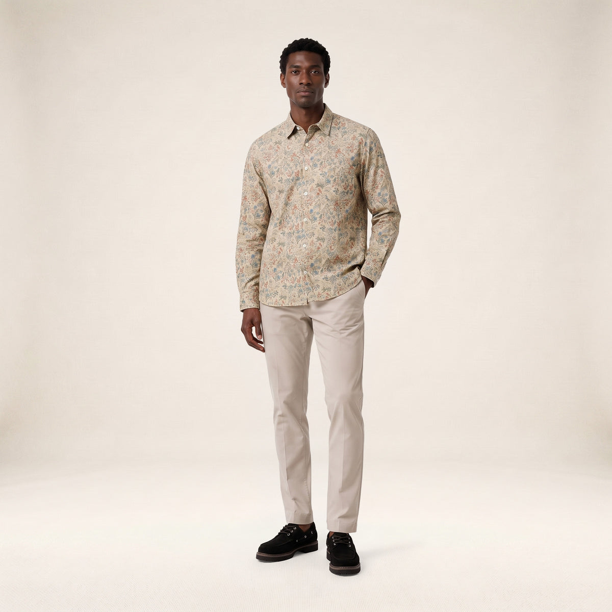 Chemise manches longues velours côtelé floral beige