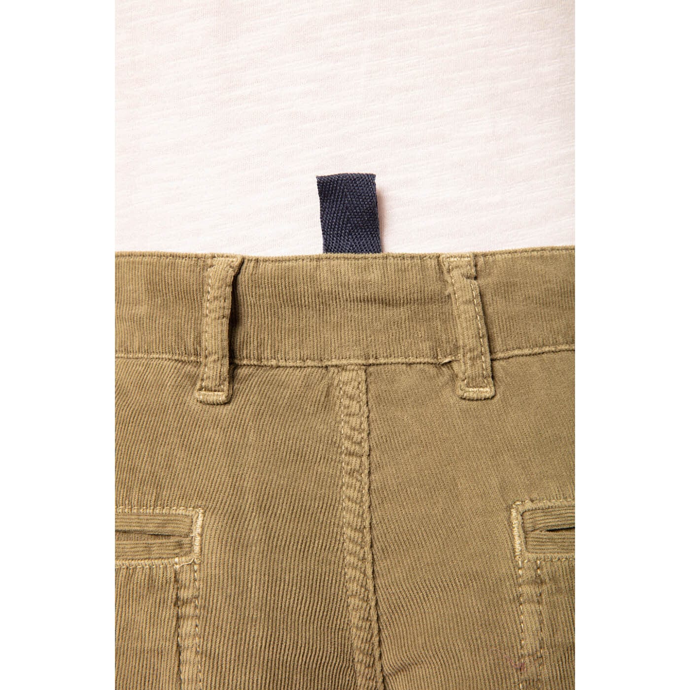 Military velvet Bermuda shorts
