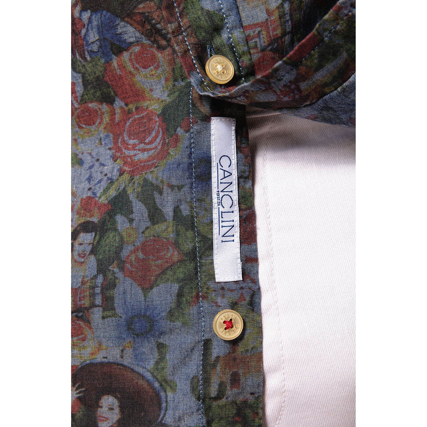 Short-Sleeved Shirt in Pin-Up Patterned Fabric