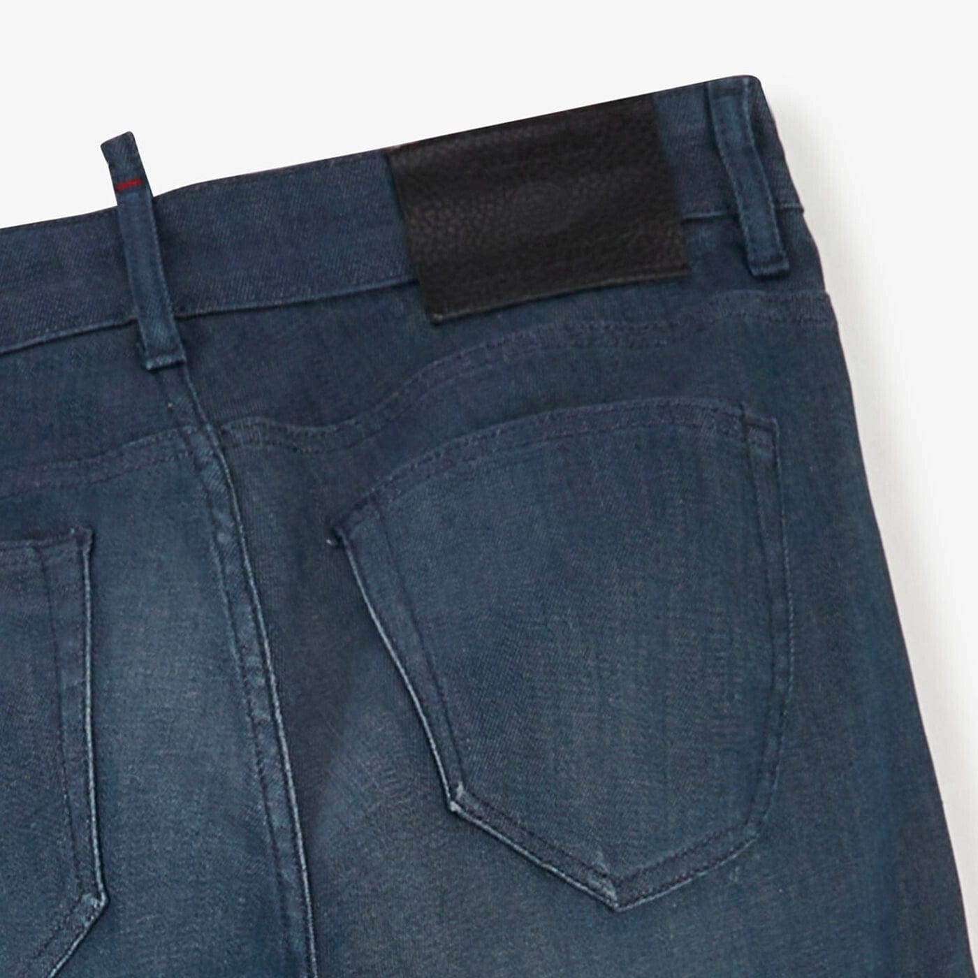 Gearradh Jeans 335 - Gearradh Díreach