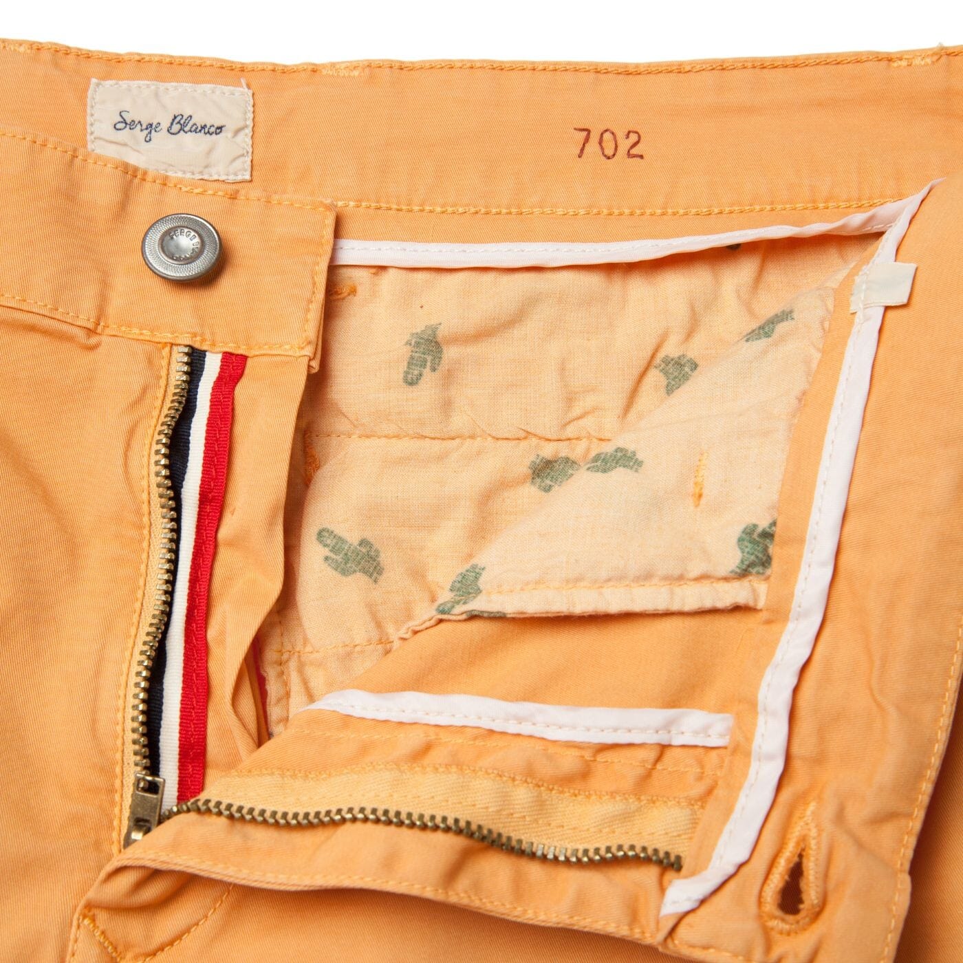 Chino 702 worteloranje