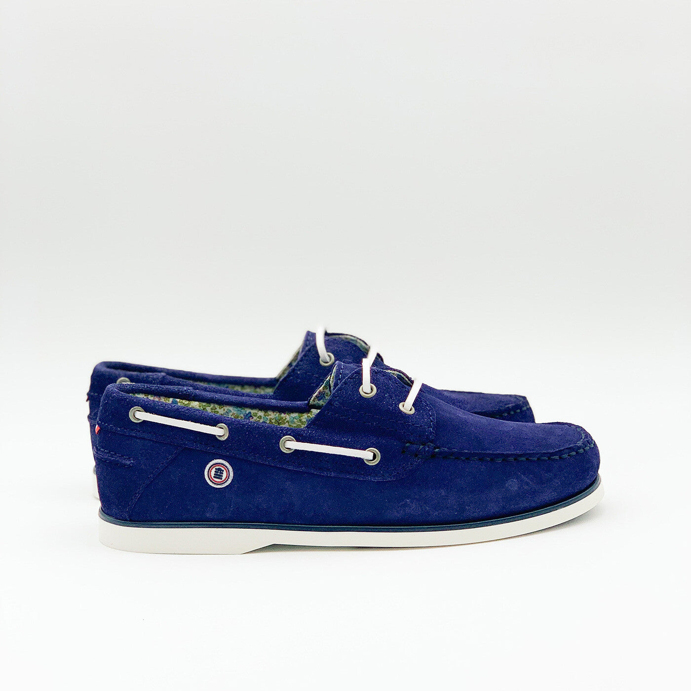 Chaussures bateau en nubuck bleu marine