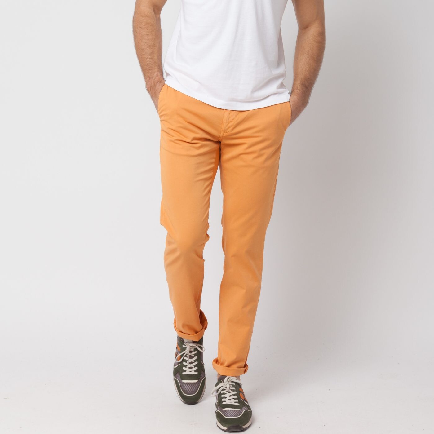 Chino 702 orange carotte