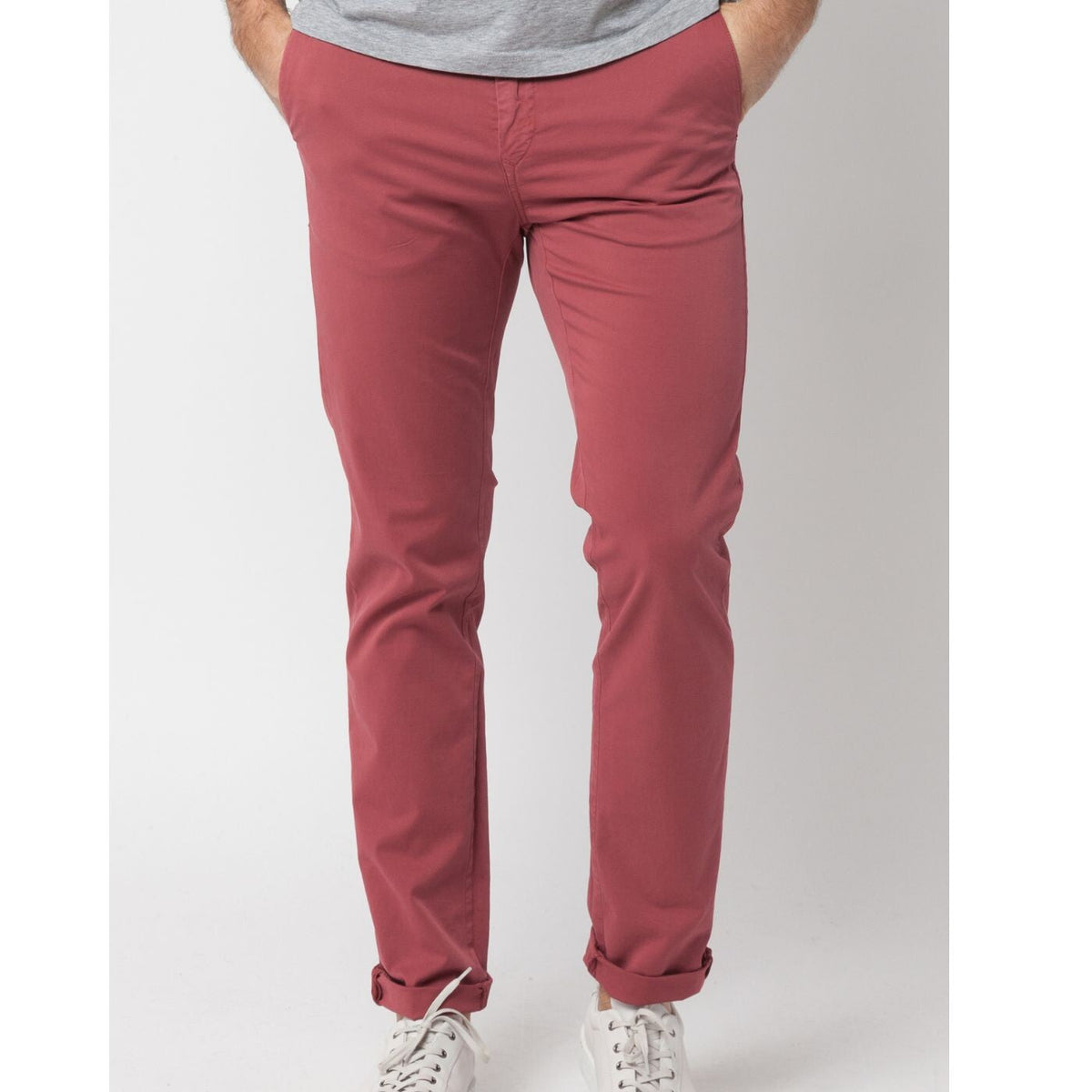 Chino 702 rouge bordeaux