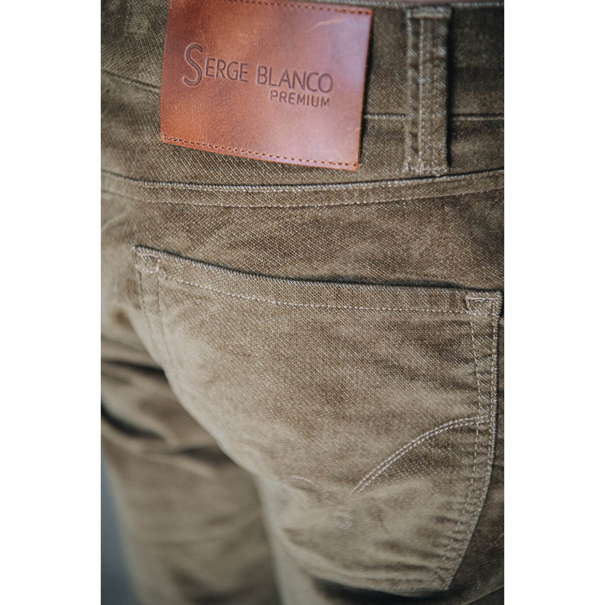 Pantalon 5 Poches En Velours Stretch