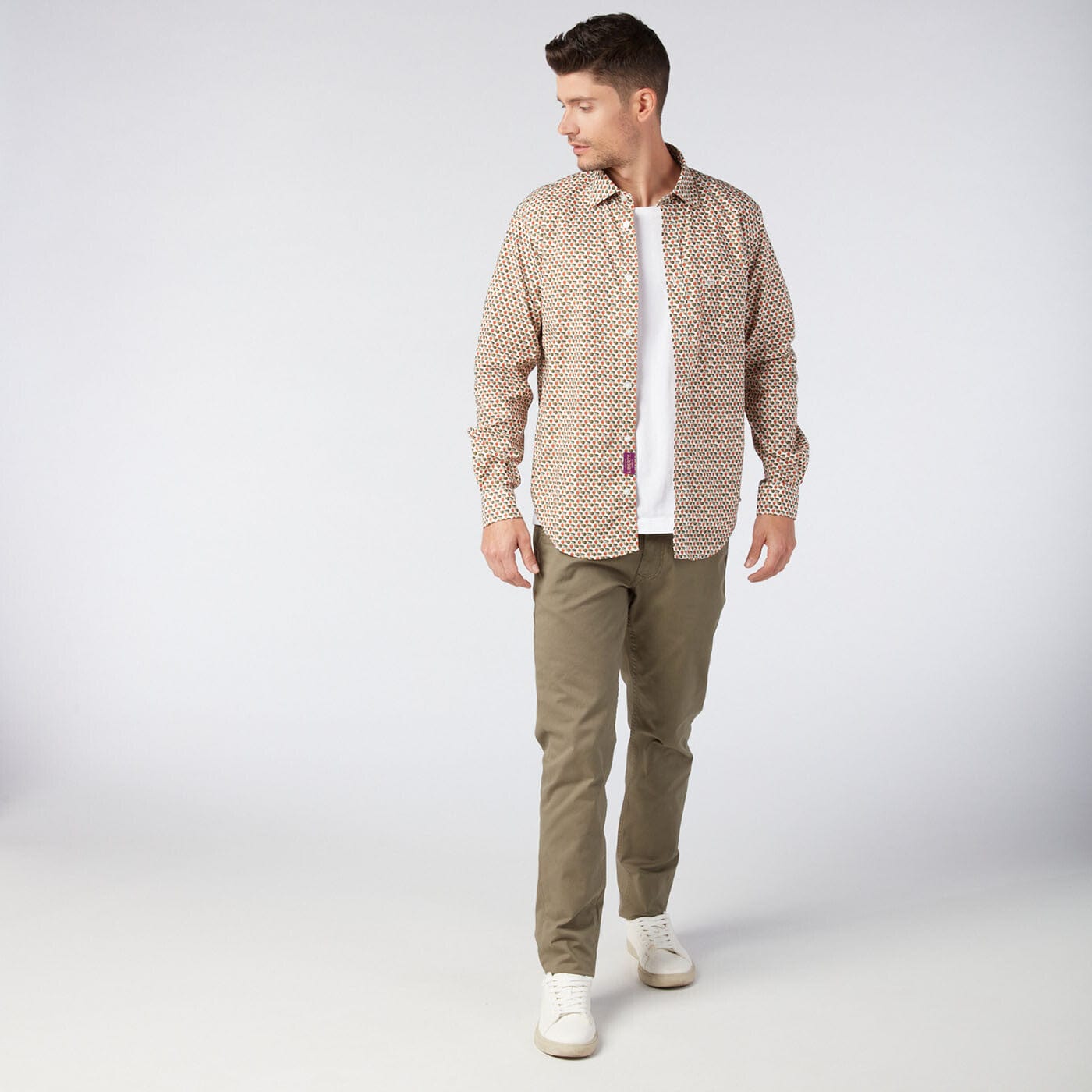 Chemise Homme Luxe - Motif Cachemire Doré - Coupe Ajustée - Broderie - Style Décontracté élégant