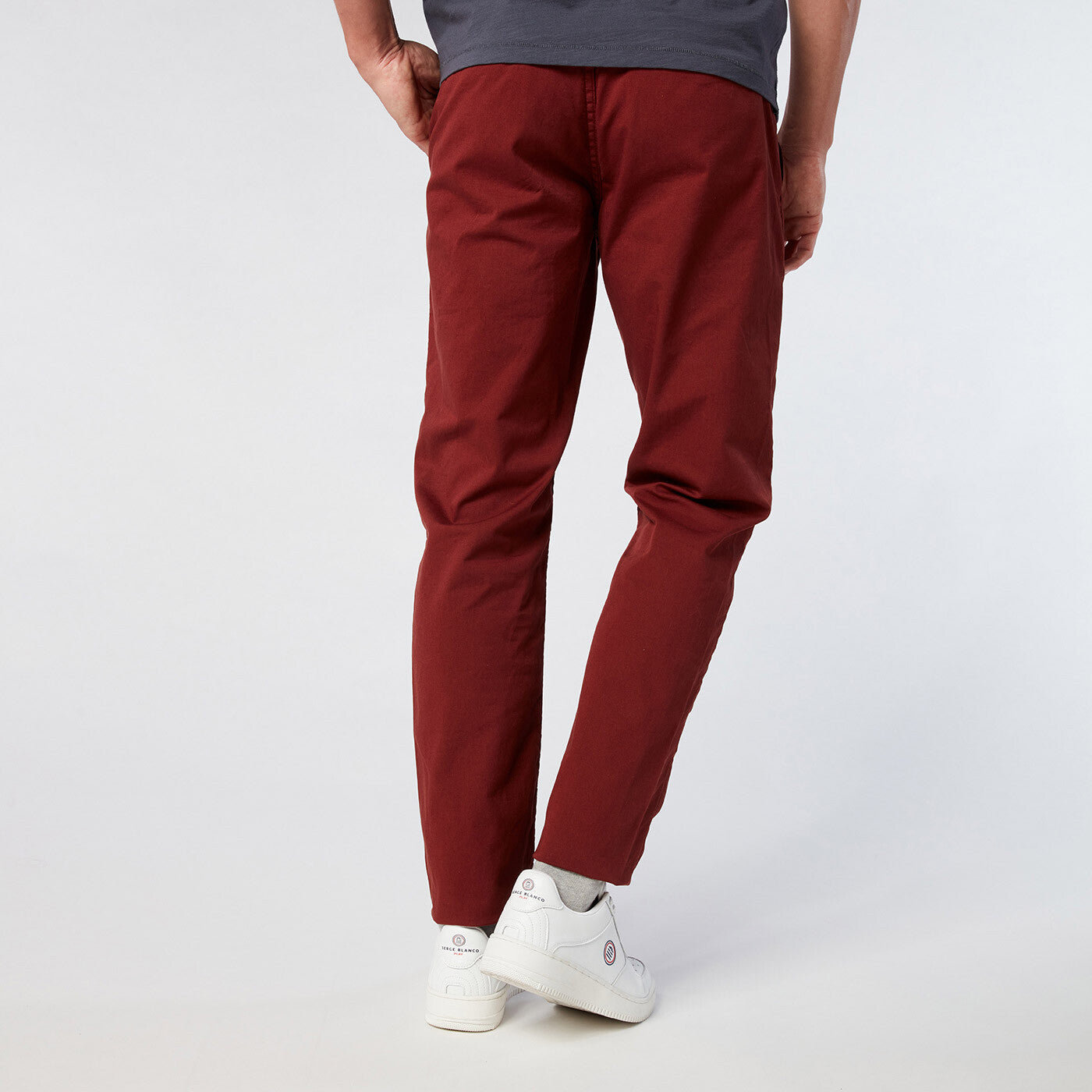 Chino 702 coupe confort brick