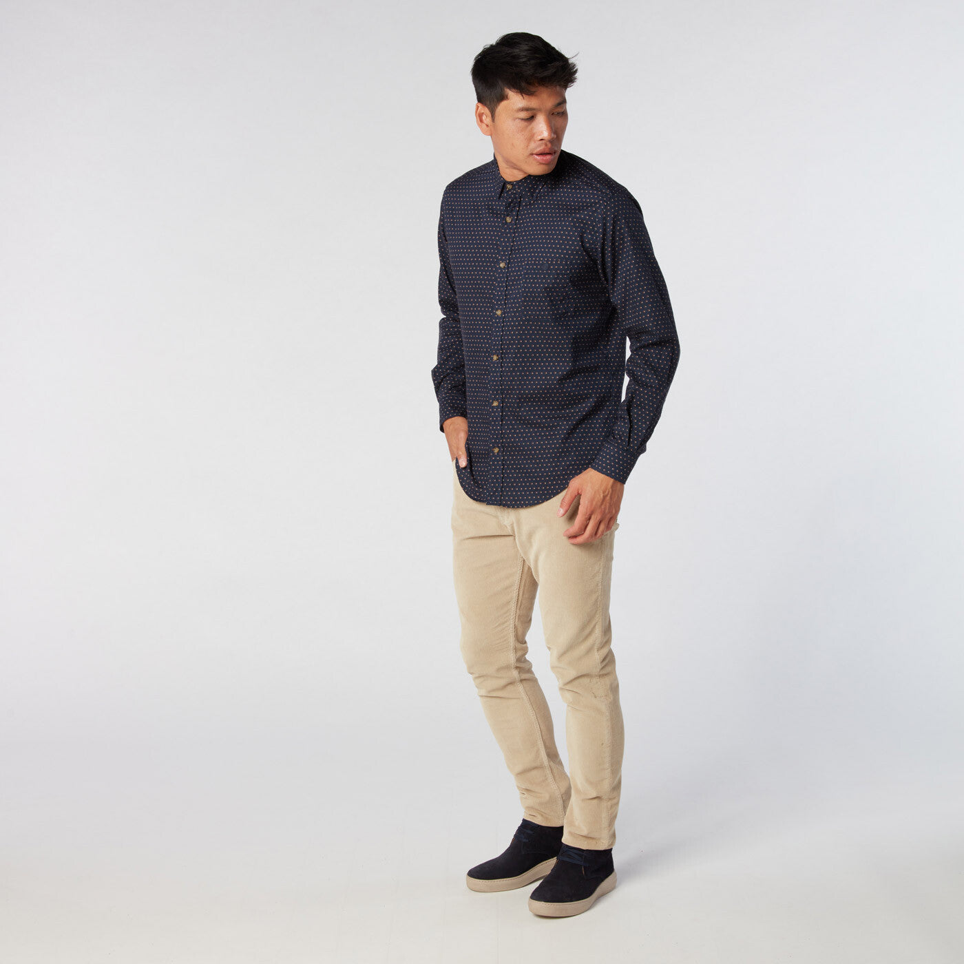 Chemise homme imprimée pois marine coupe ajustée