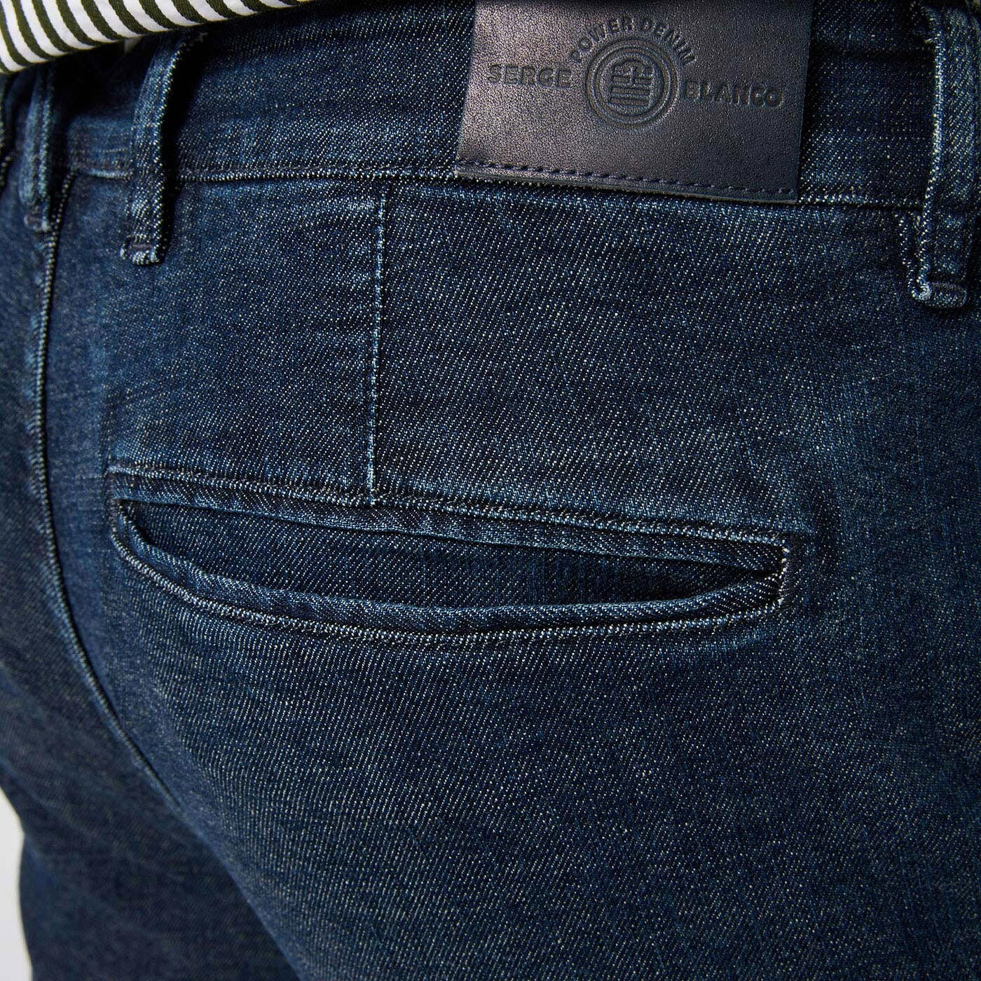 Chino 702 jean coupe comfort fit