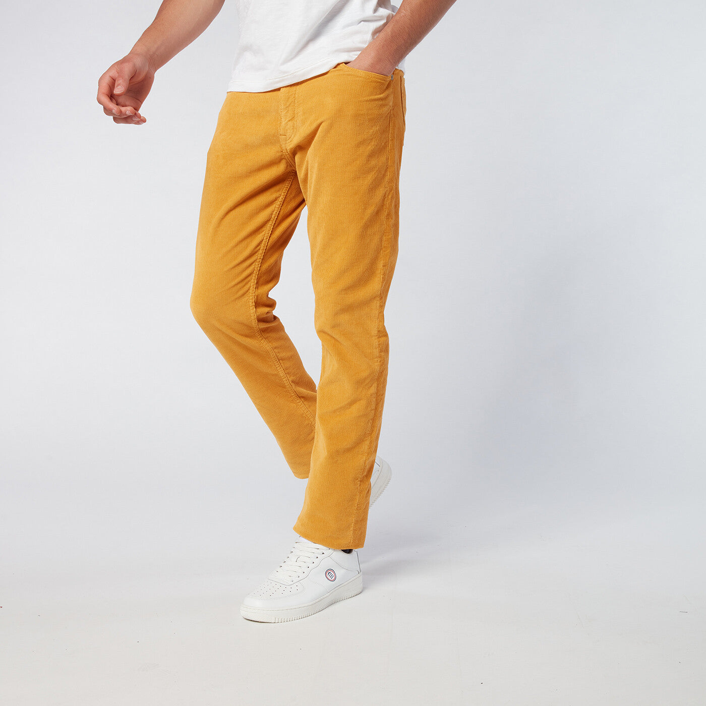 Pantalon Tapered fit 330 curry