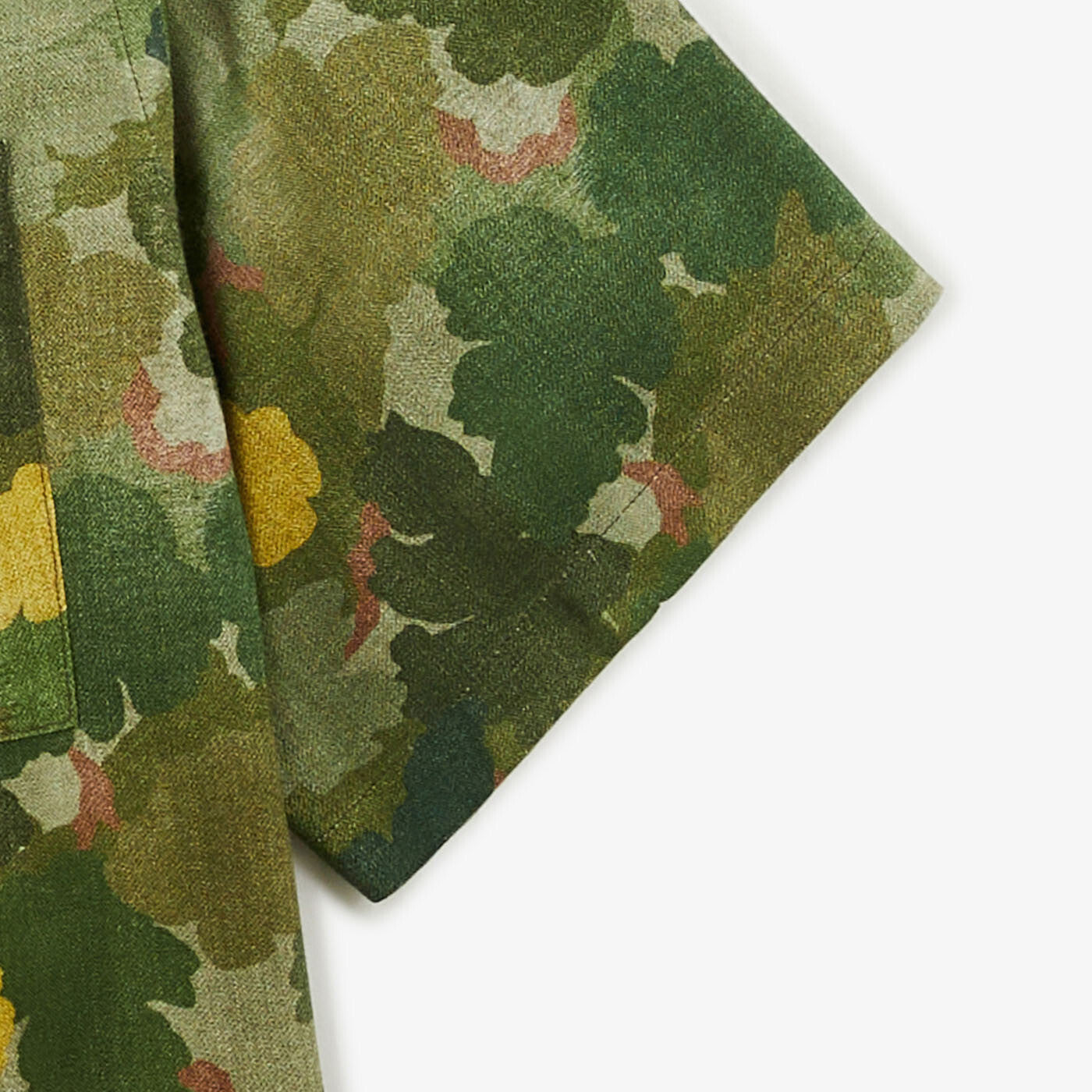 Chemise manches courtes San verte imprimé camouflage