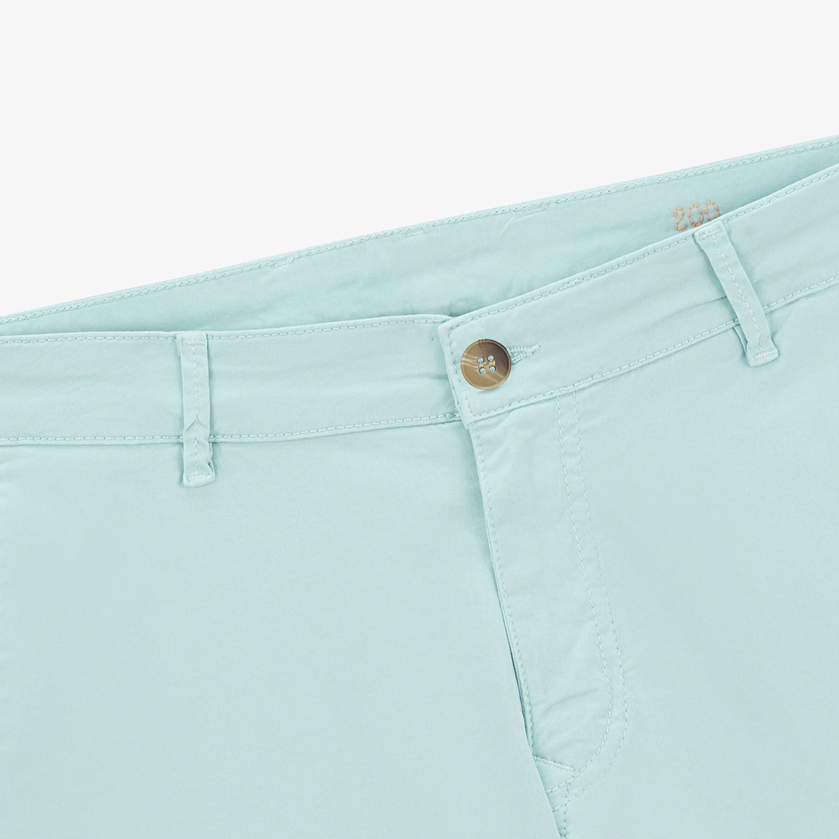 Feistiú compordach Bermuda 200 i gcadás gorm spéir