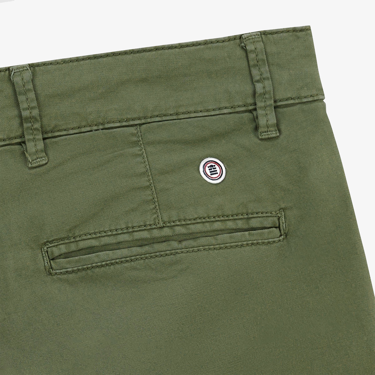 Meaisín compordach Bermuda 200 i gcadás glas khaki