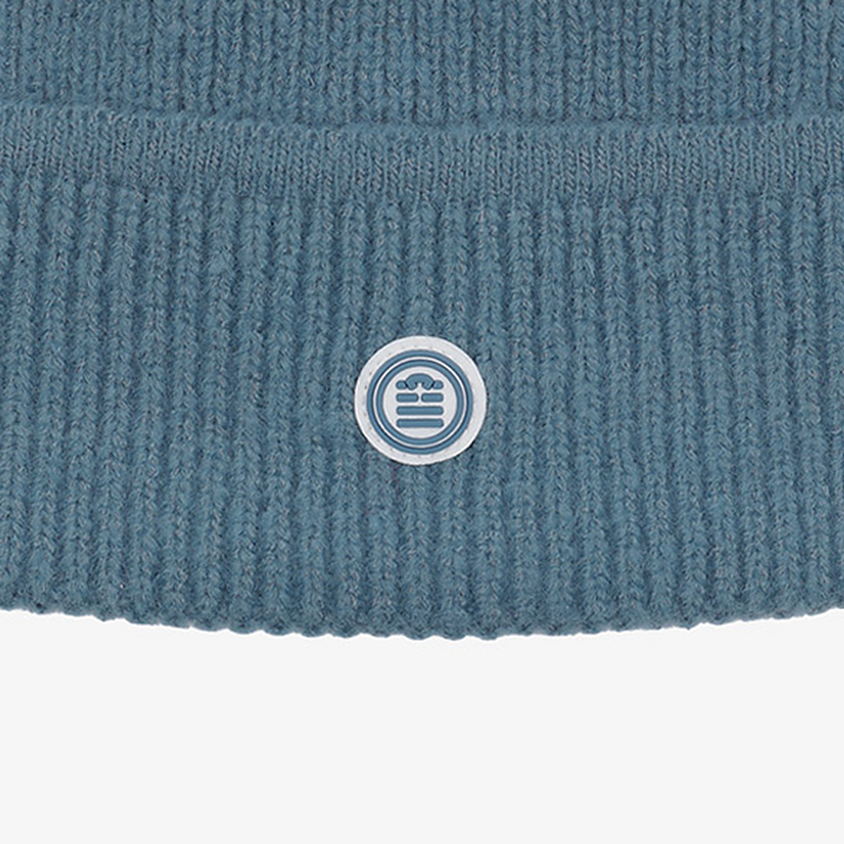 Bonnet côtelé en maille bleu lupin serge blanco