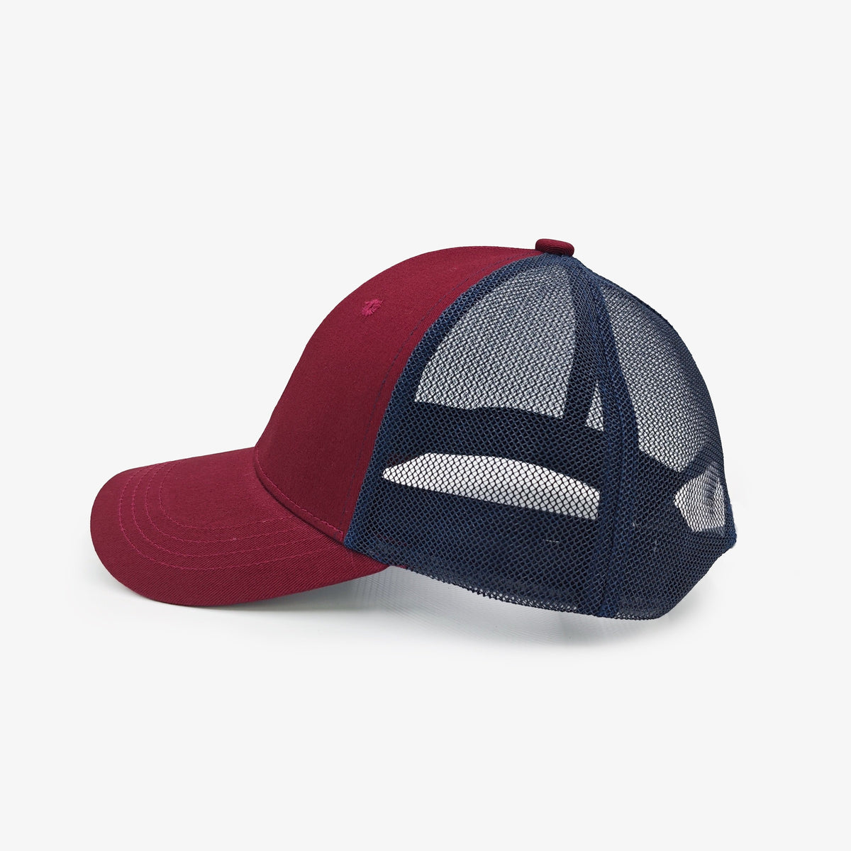 Casquette trucker rouge vigne et bleu marine