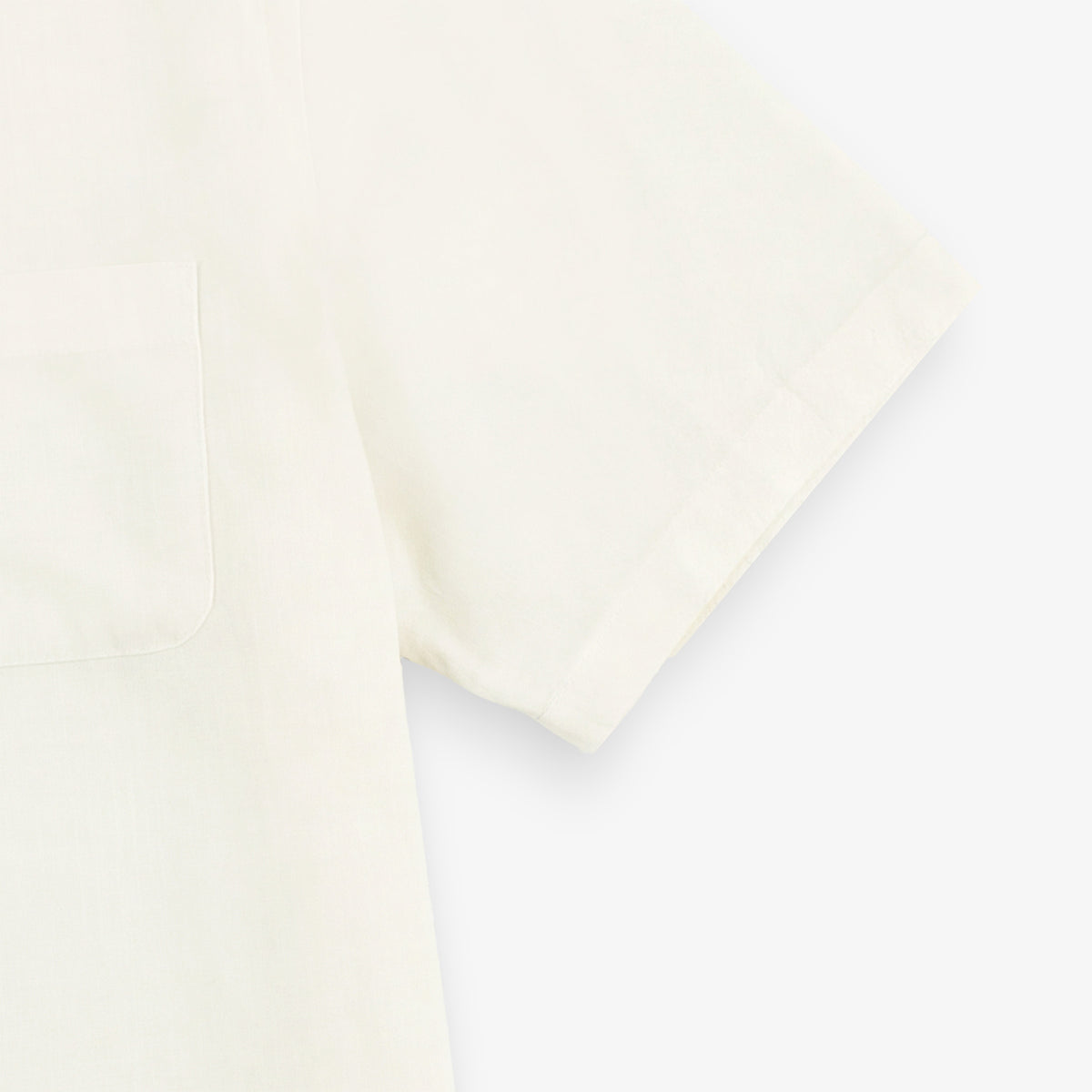 Weißes Kurzarmhemd in Regular-Passform mit Aufdruck