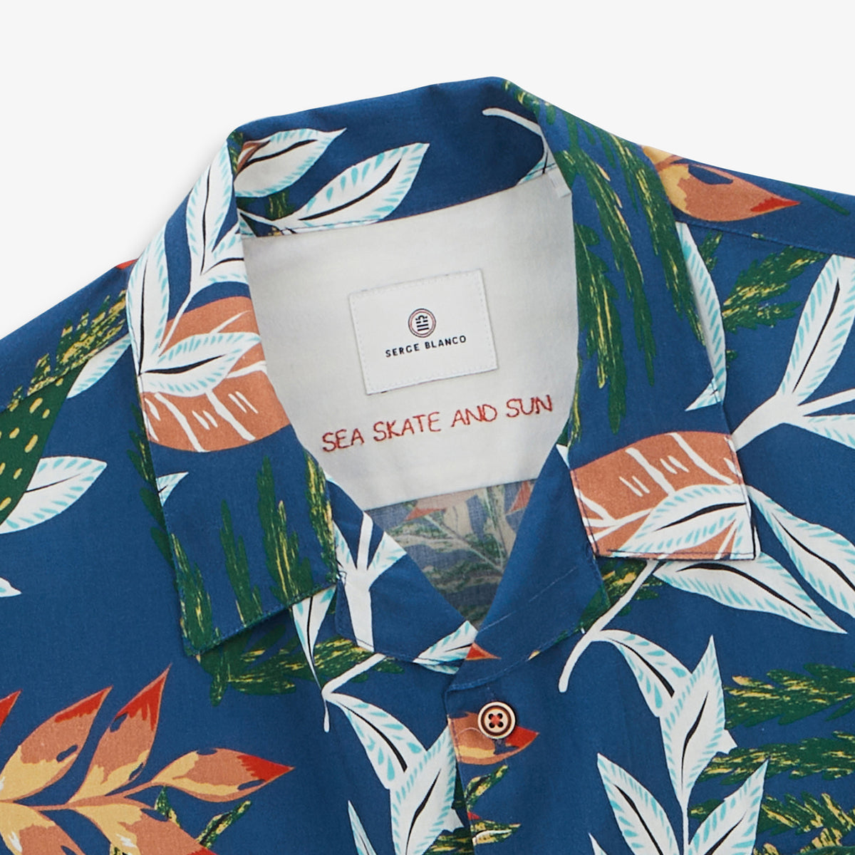 Caracas shirt with nation blue leaf print