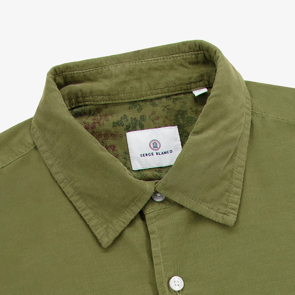 Chemise Charles en velours milleraies vert thym à broderie SP Section Paloise