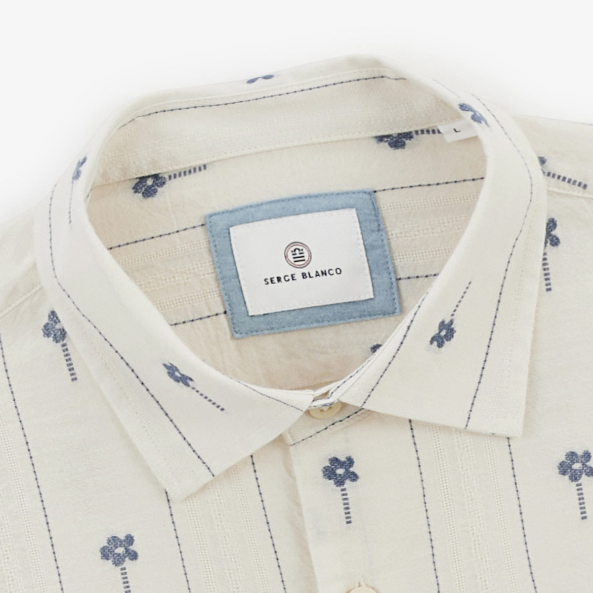 Chemise manches longues en coton jacquard blanche avec fleurs brodees HOMME SERGE BLANCO