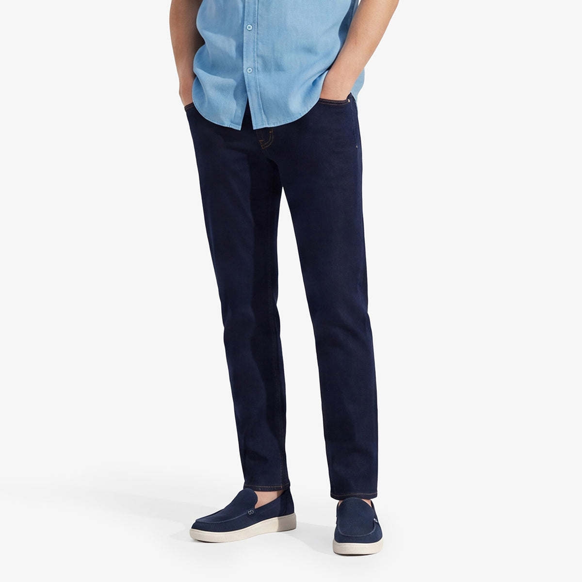 Jean 325 slim powertwist de algodón azul crudo