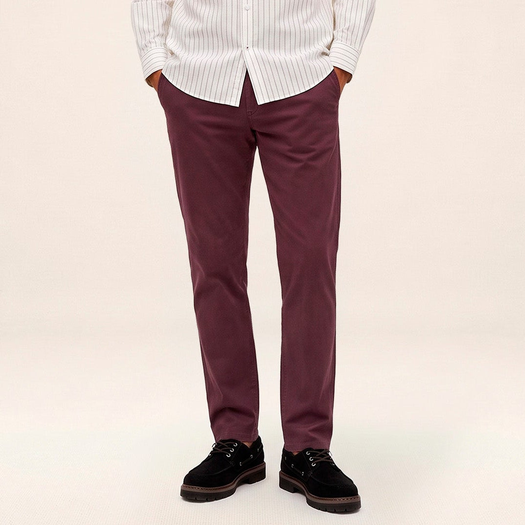 Pantalon coupe confort coton stretch rouge 702