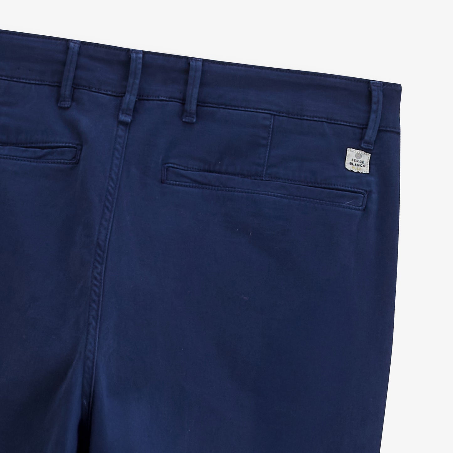 Chino 702 en coton stretch coupe confort bleu lupin