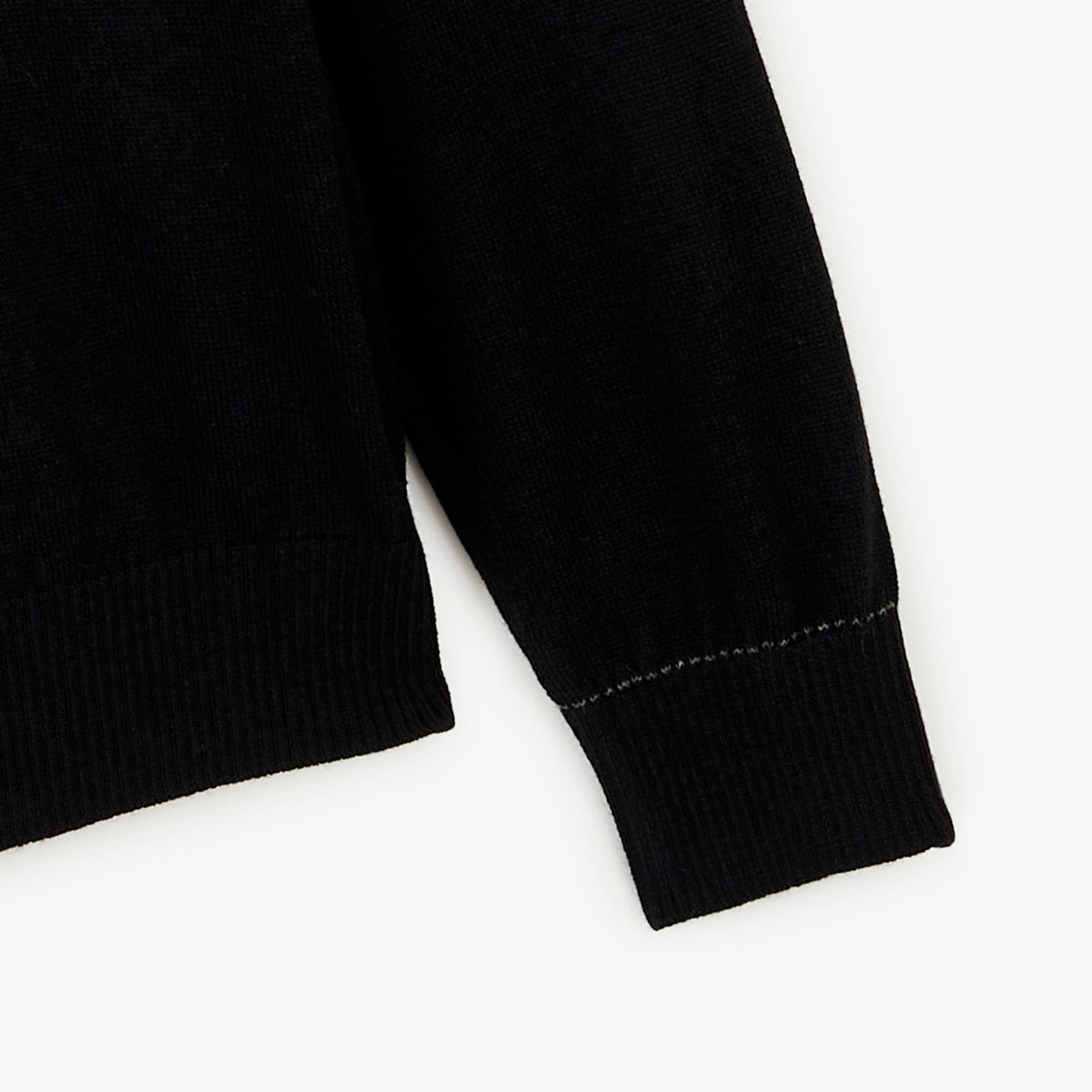 Pull Mao essentiel col rond noir