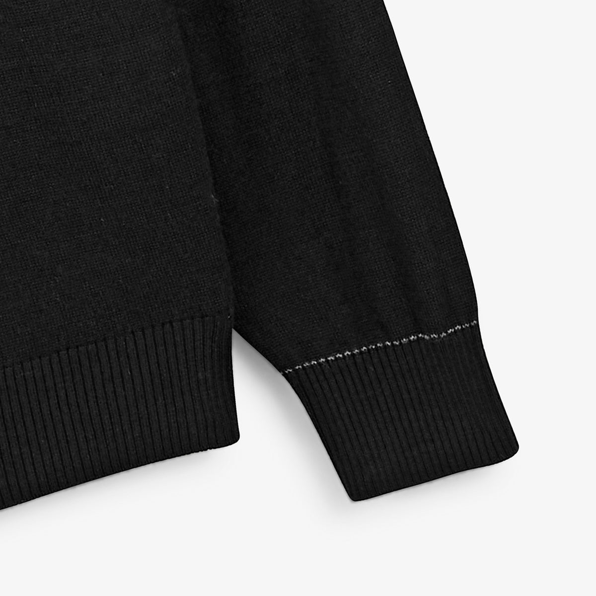 Pull Massia essentiel col montant noir