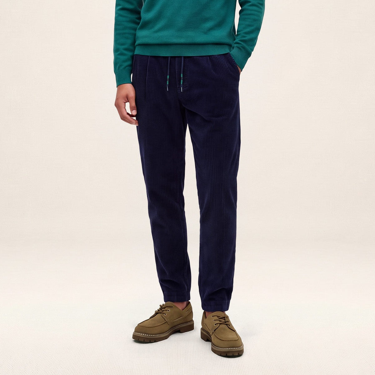 Pantalon 557 en velours côtelé stretch à taille élastiquée bleu marine