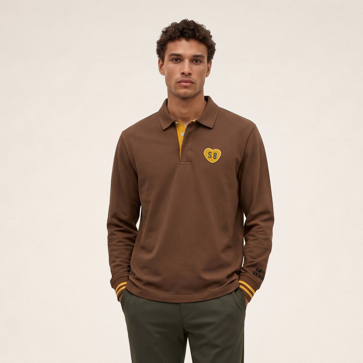 Polo de rugby manches longues badge cœur bouclette marron brownie
