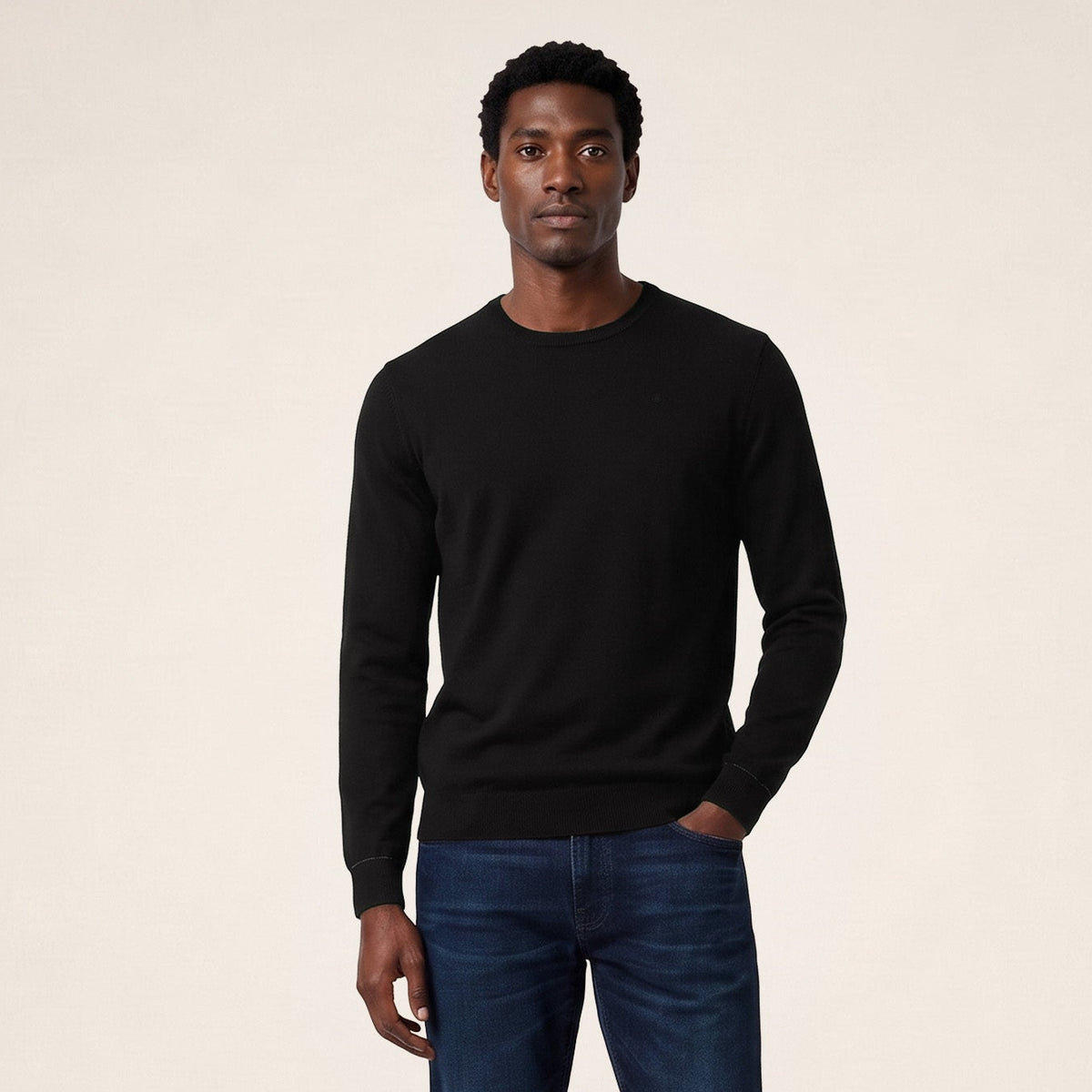 Pull Mao essentiel col rond noir