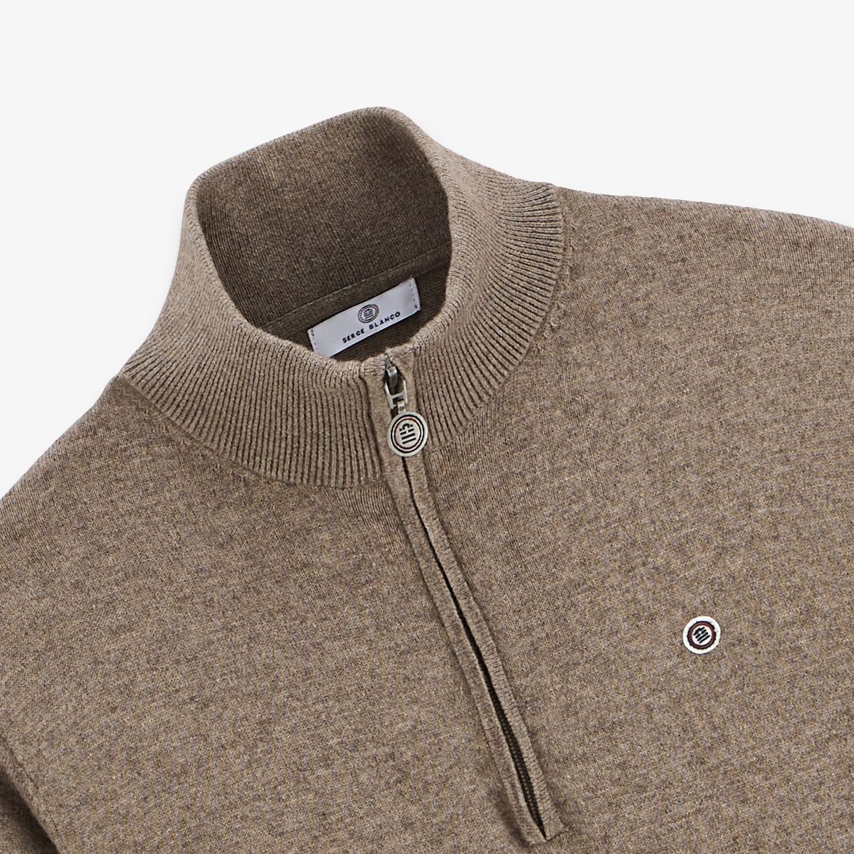 Pullover mit Stehkragen und Reißverschluss in der Farbe „Malo Shitake“ (braun)