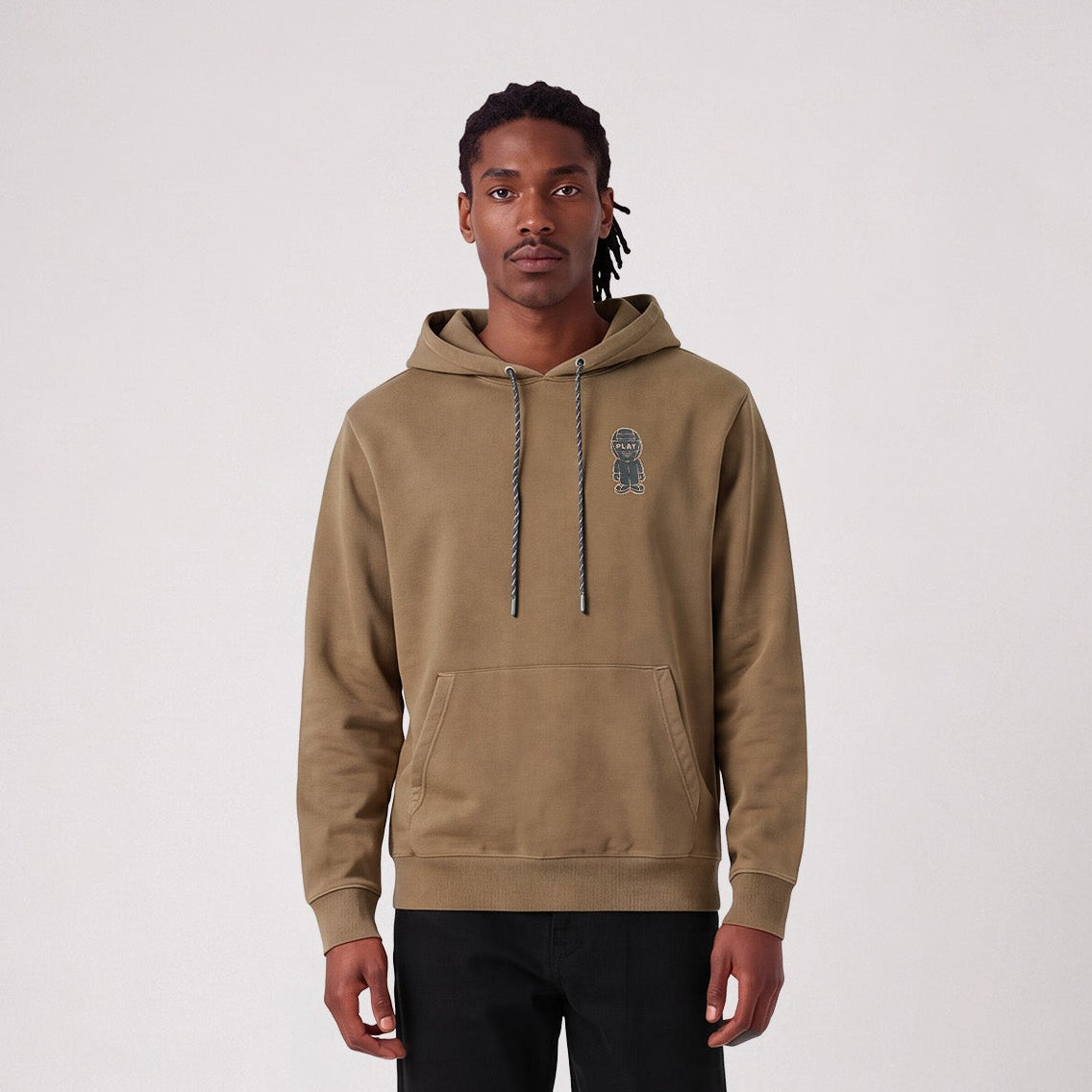 Sweat à capuche en coton molleton marron caramel broderie Pilote SBPLAY