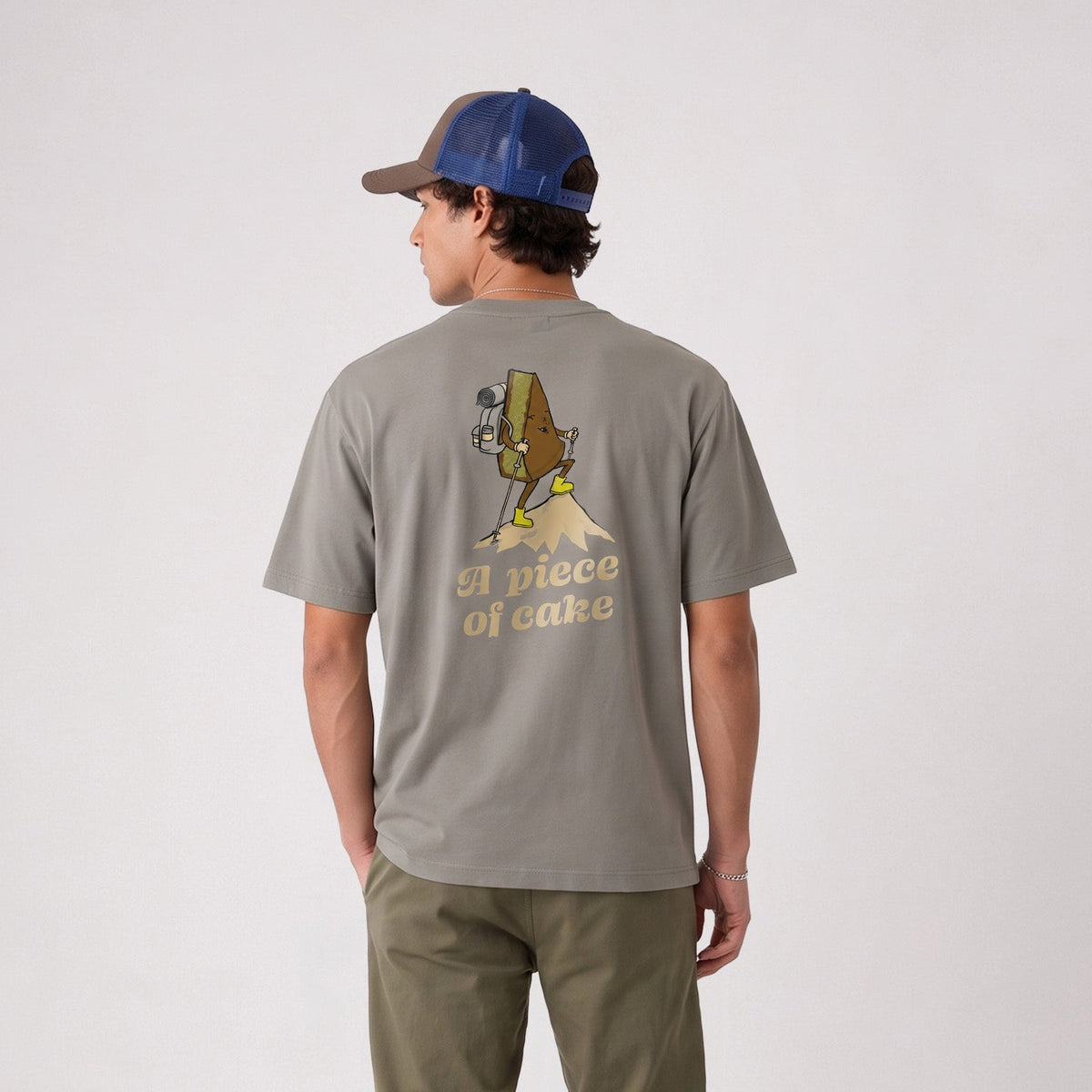 T-shirt manches courtes oversize beige sable A Piece of Cake SBPLAY