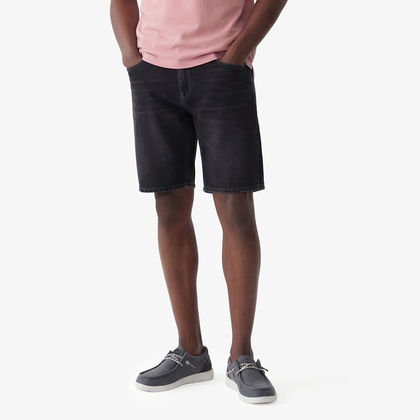 Bermuda 331 tapered in donkergrijs denim