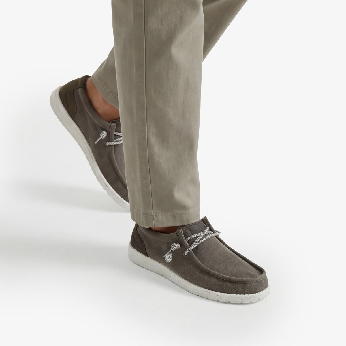 Chaussure Bateau Saint Jean En Toile Marron Chocolat Homme SERGE BLANCO