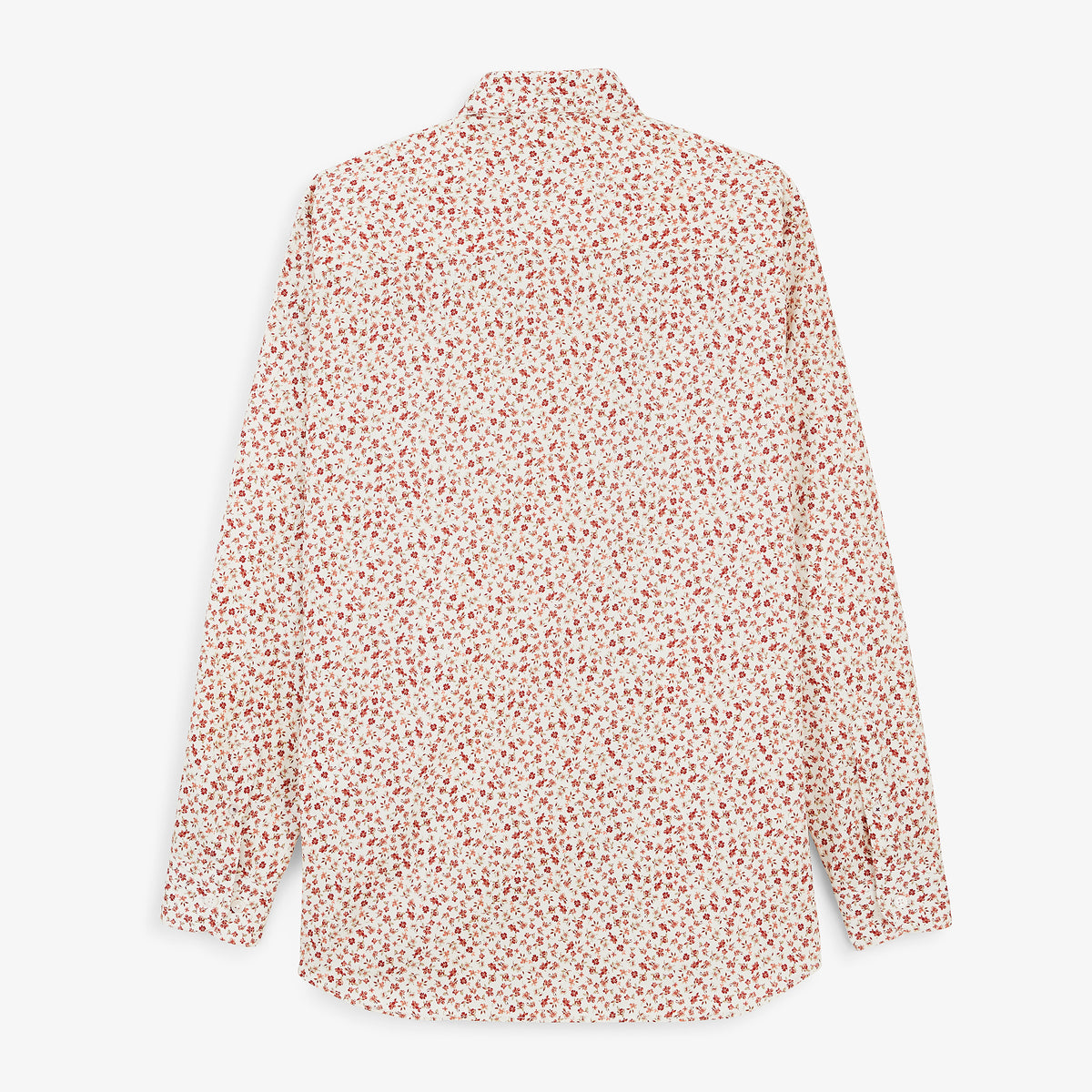 Chemise blanche imprimée de petites fleurs rouges, vue de dos.
