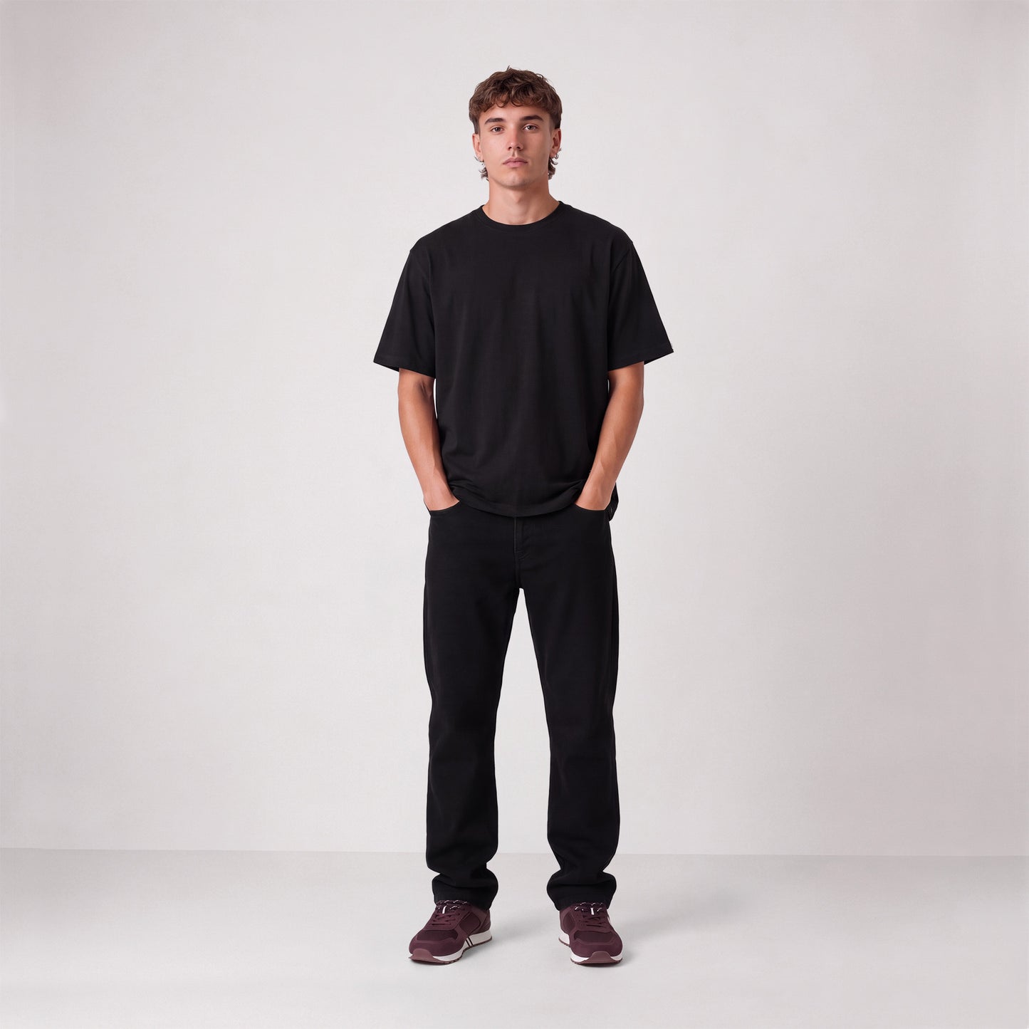 Jean 331 tapered en coton noir intense SBPLAY