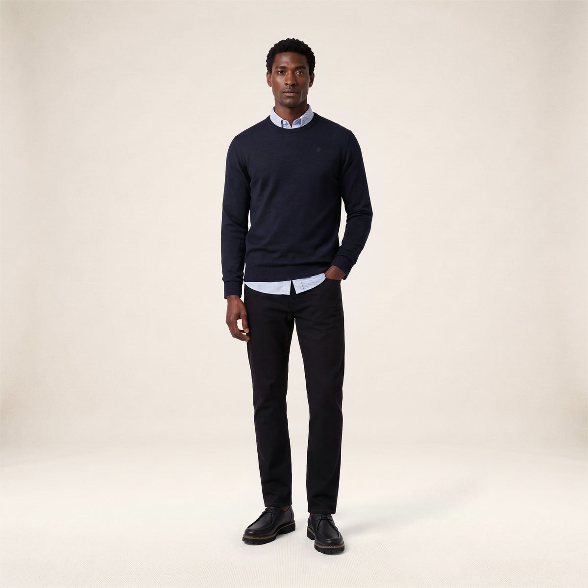 Pull Mao essentiel col rond bleu marine