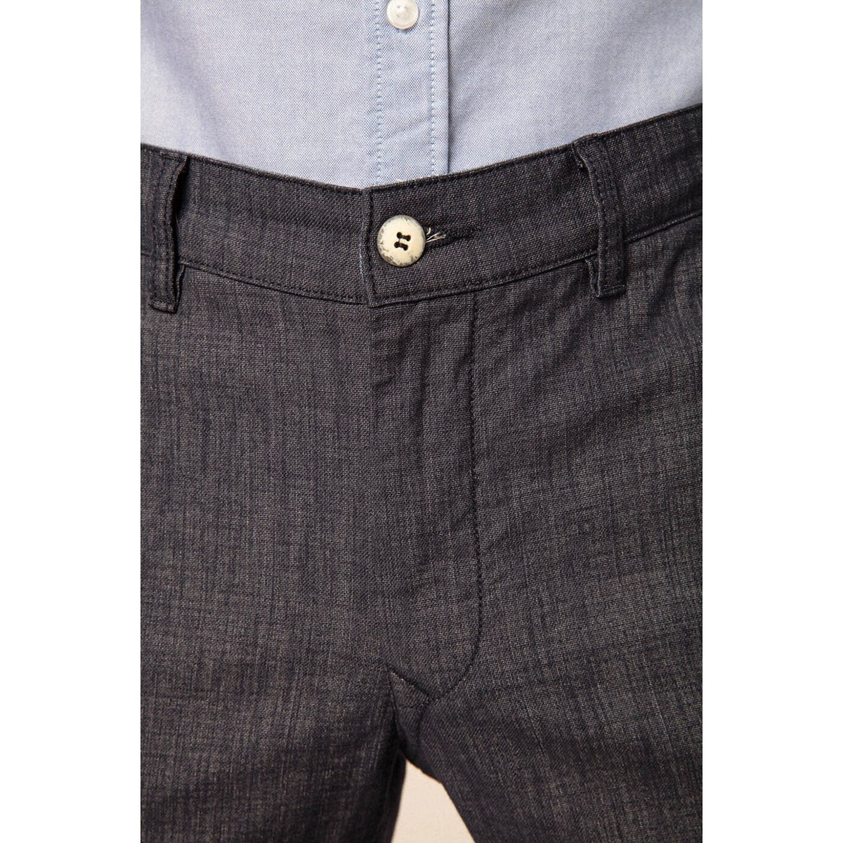 Chino 702 Jeans-Look Bequeme Passform