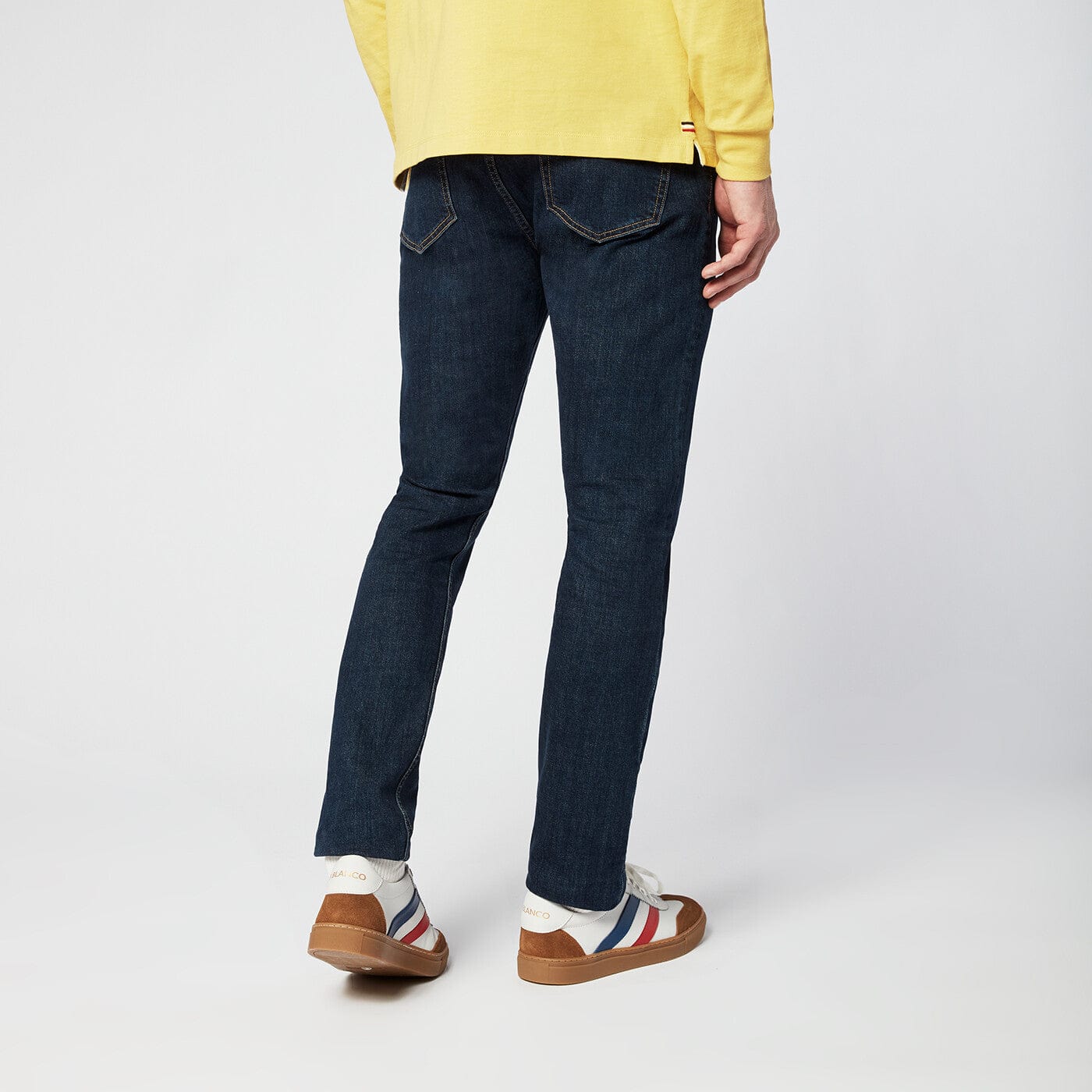 Hose 330 Tapered Fit aus blauem Samt