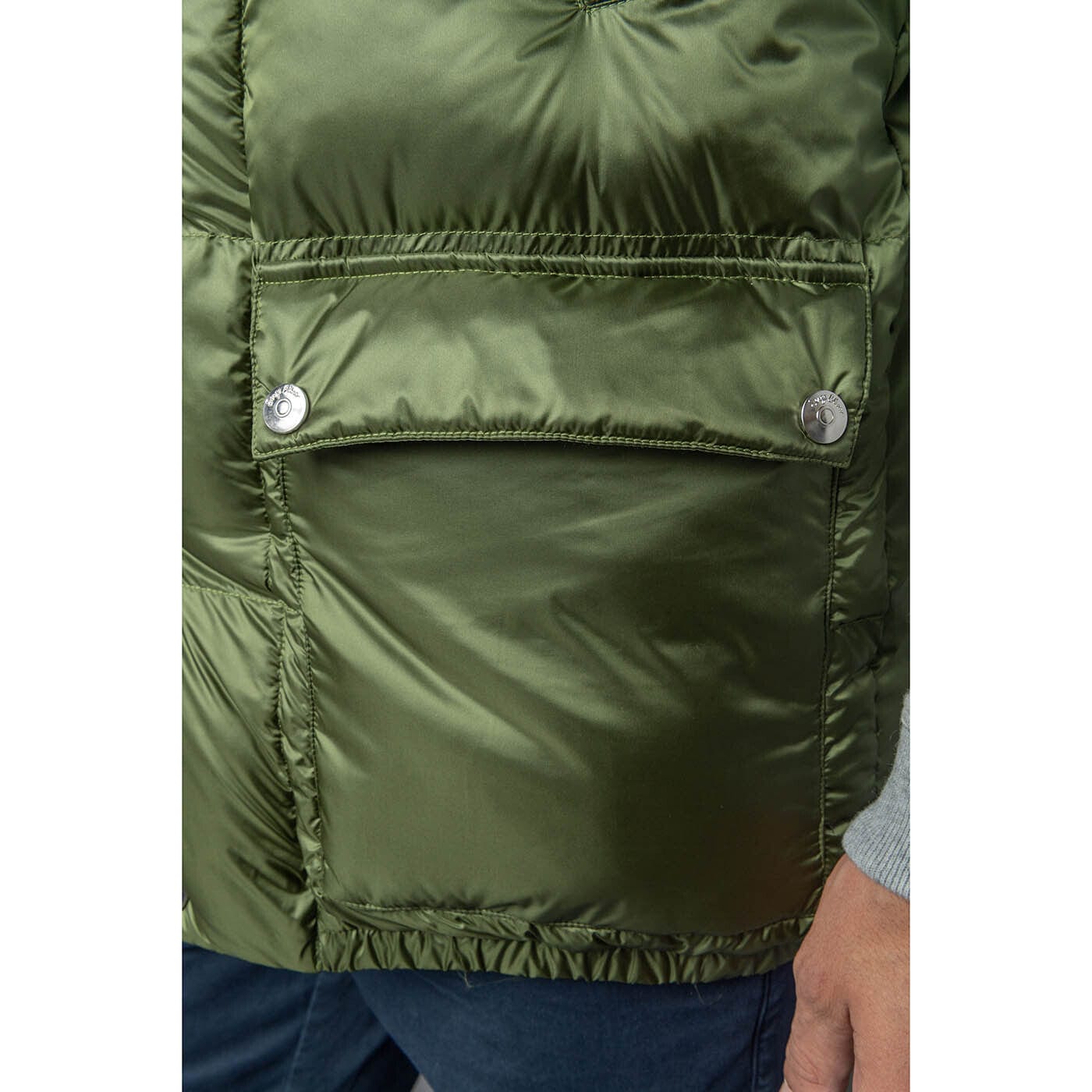 Gaston quilted down jacket with military hood
