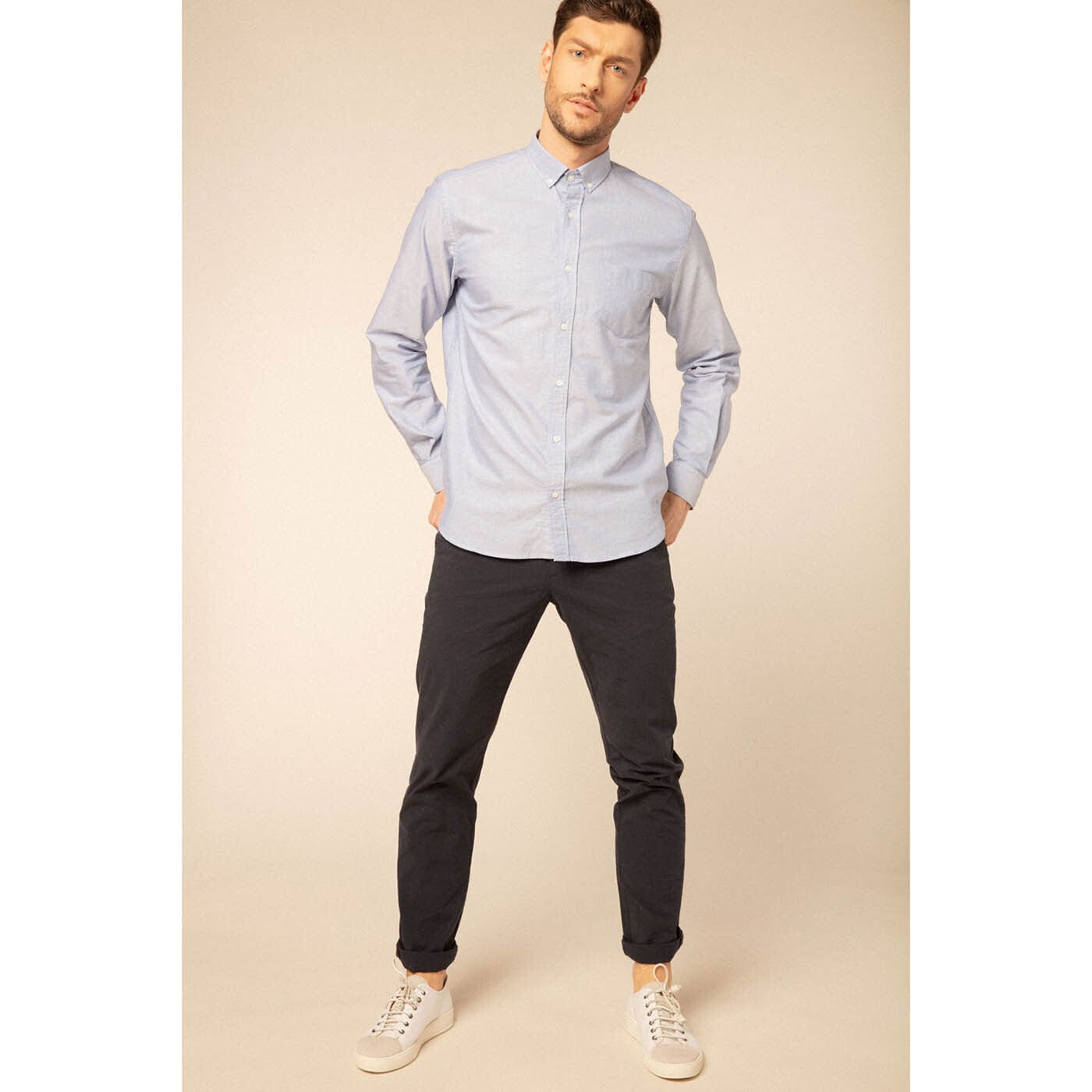 Navy blue checked chino 737