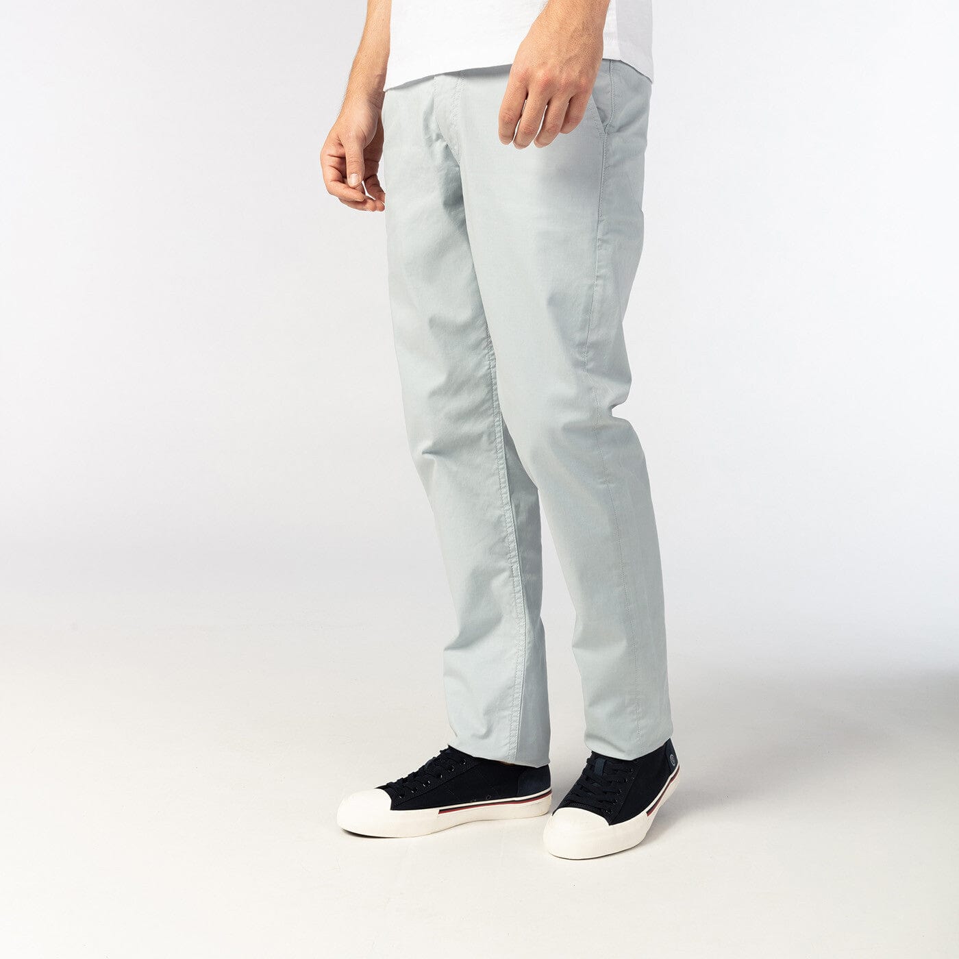 Chino 702 comfort fit ice
