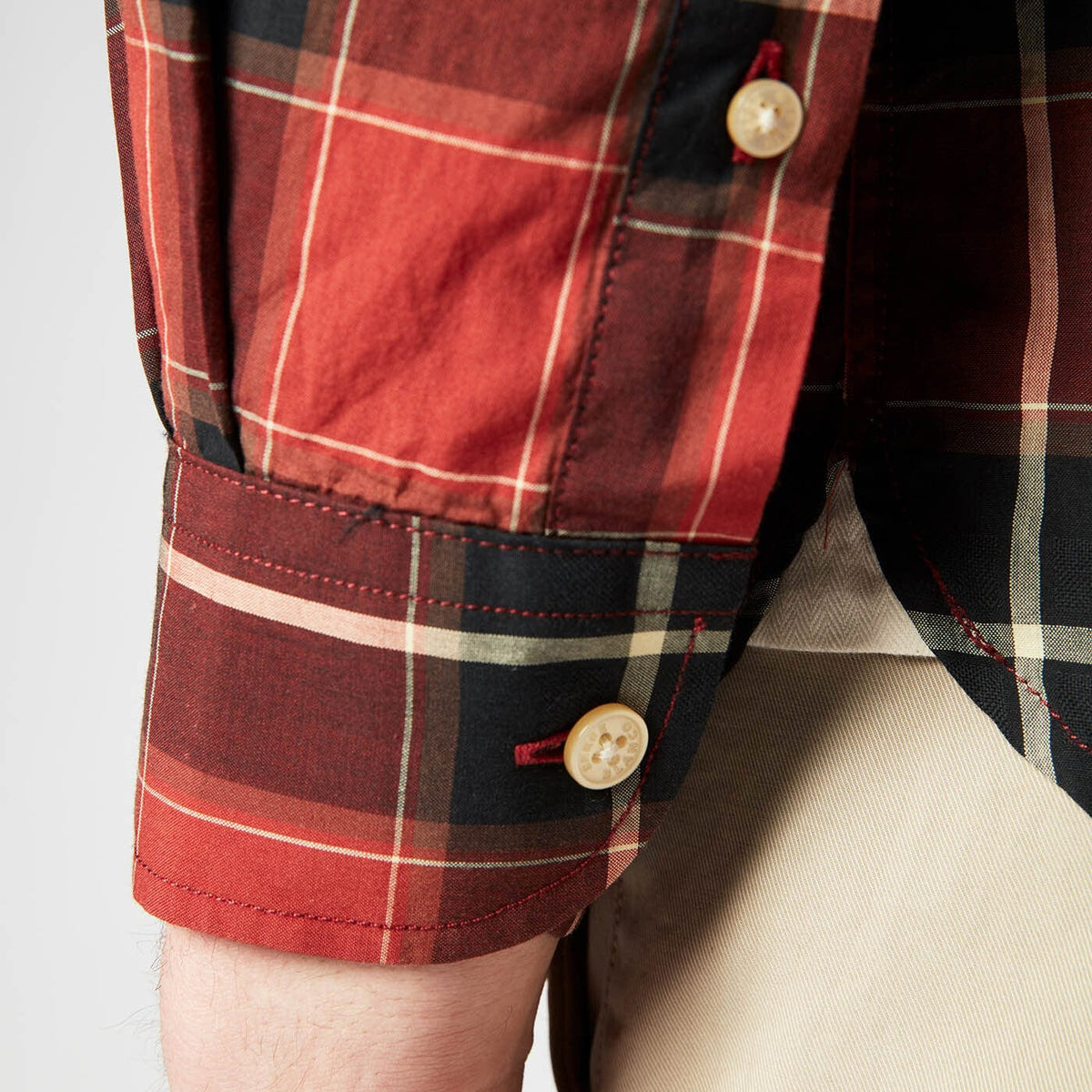 Men's red long-sleeved checked cotton shirt in serge blanco