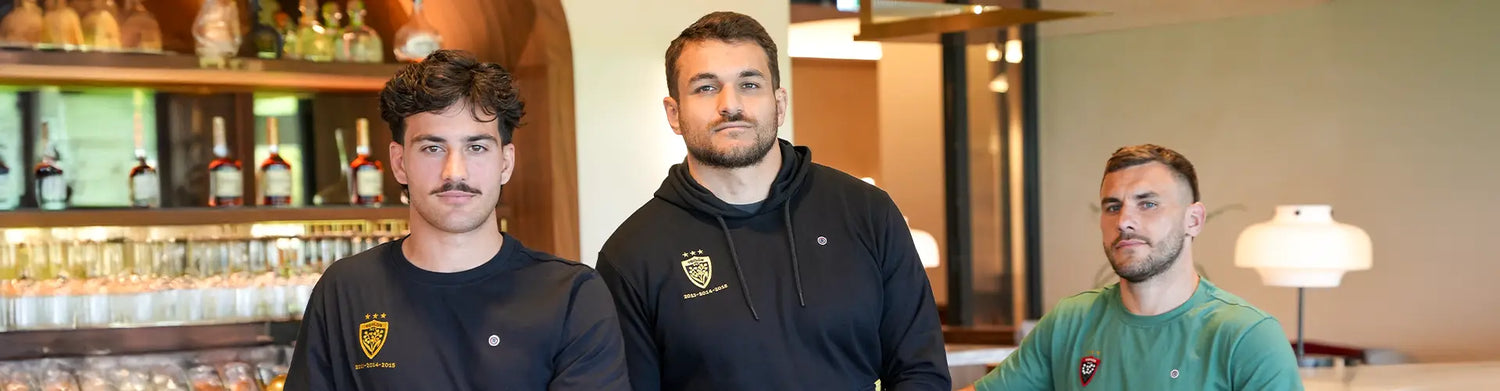 Foto conmemorativa de los 10 años del triplete de la Copa de Europa.