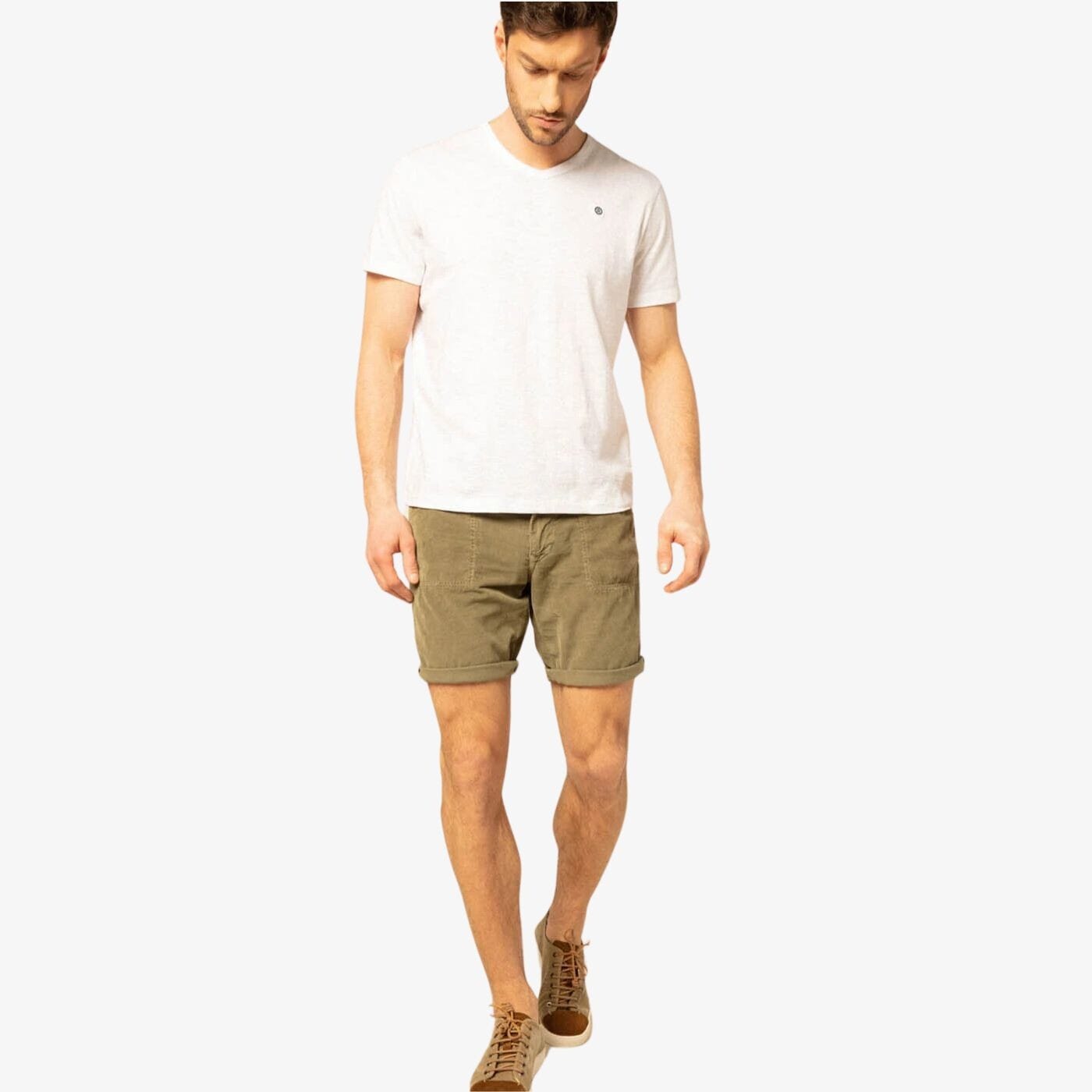 Bermudas de terciopelo militar