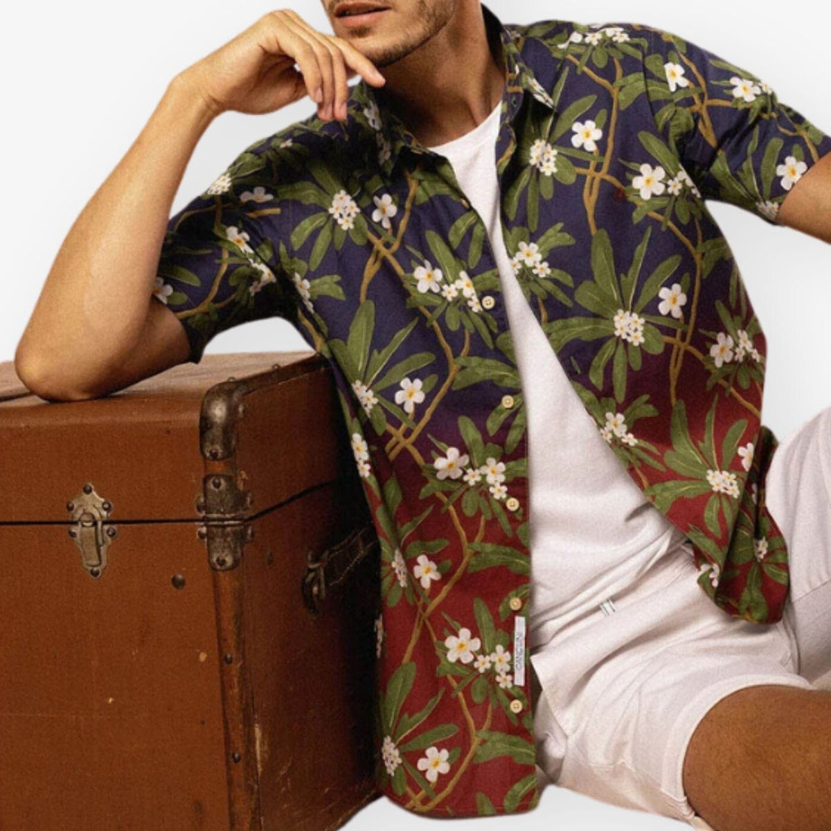 Camisa de manga corta con estampado floral y degradado